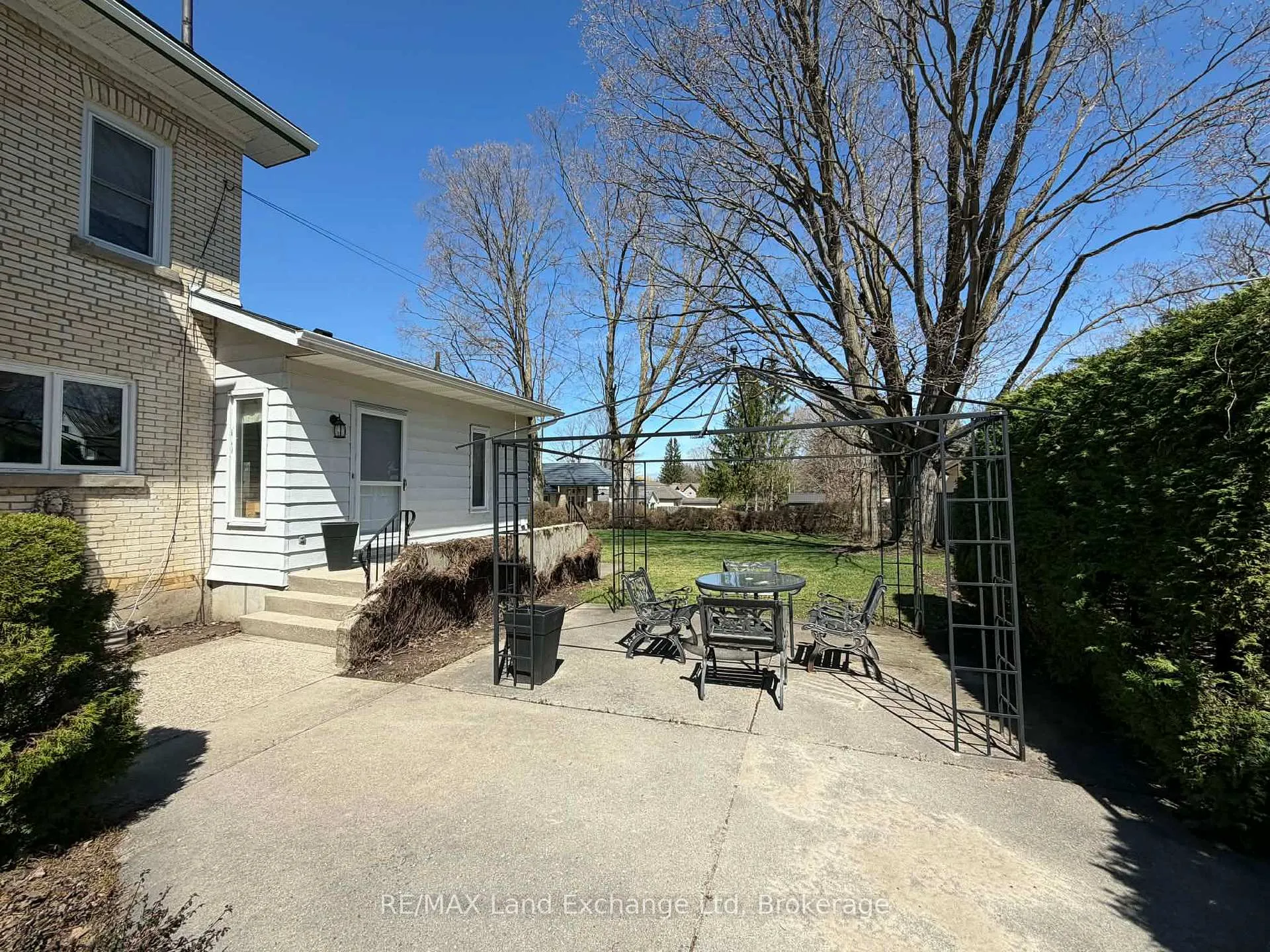 Photo 29 of 85 Patrick Street E, North Huron, Wingham — HOMEH