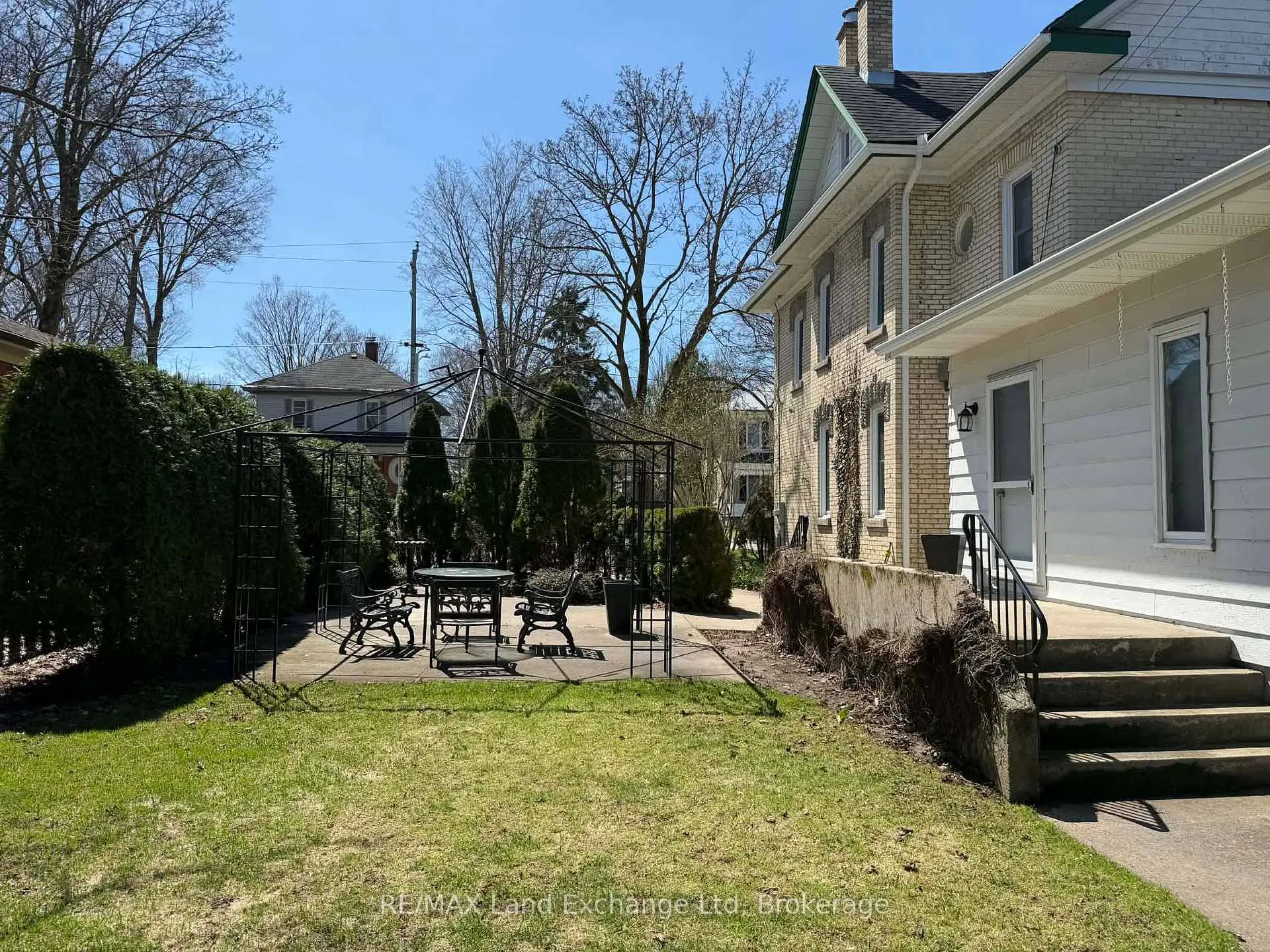Photo 31 of 85 Patrick Street E, North Huron, Wingham — HOMEH