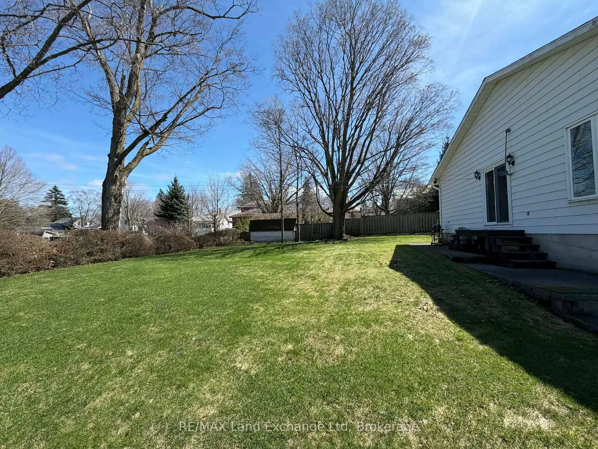 Photo 34 of 85 Patrick Street E, North Huron, Wingham — HOMEH