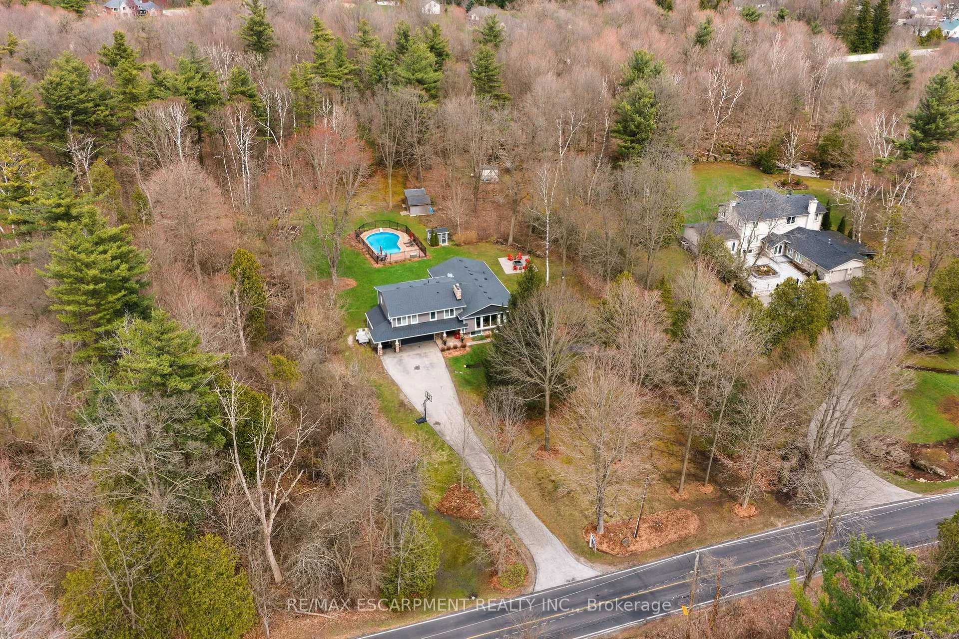 Photo 3 of 6685 Mcniven Road, Burlington, Rural Burlington — HOMEH