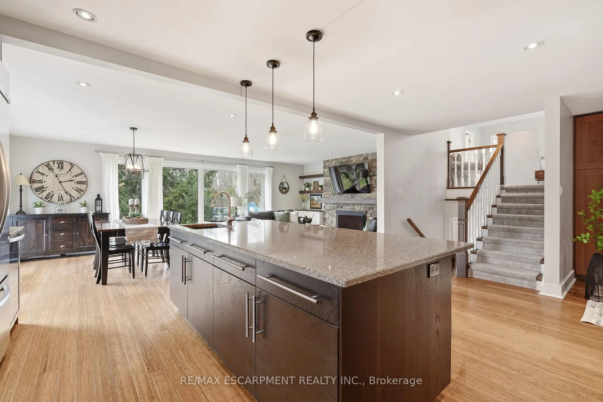 Photo 10 of 6685 Mcniven Road, Burlington, Rural Burlington — HOMEH