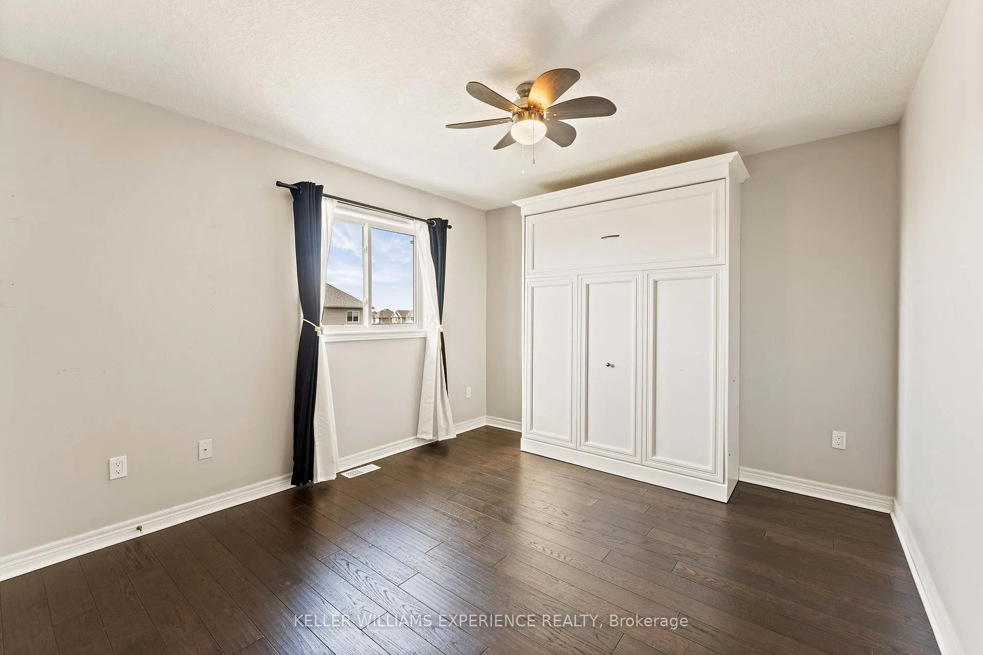 Photo 25 of 154 Arnold Crescent, Essa, Angus — HOMEH