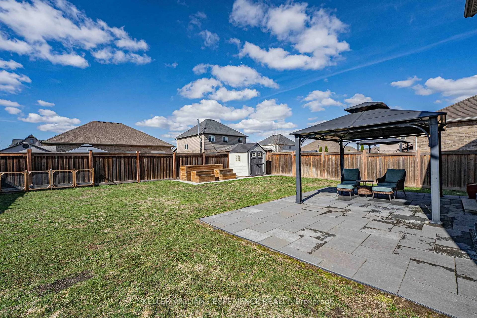 Photo 32 of 154 Arnold Crescent, Essa, Angus — HOMEH
