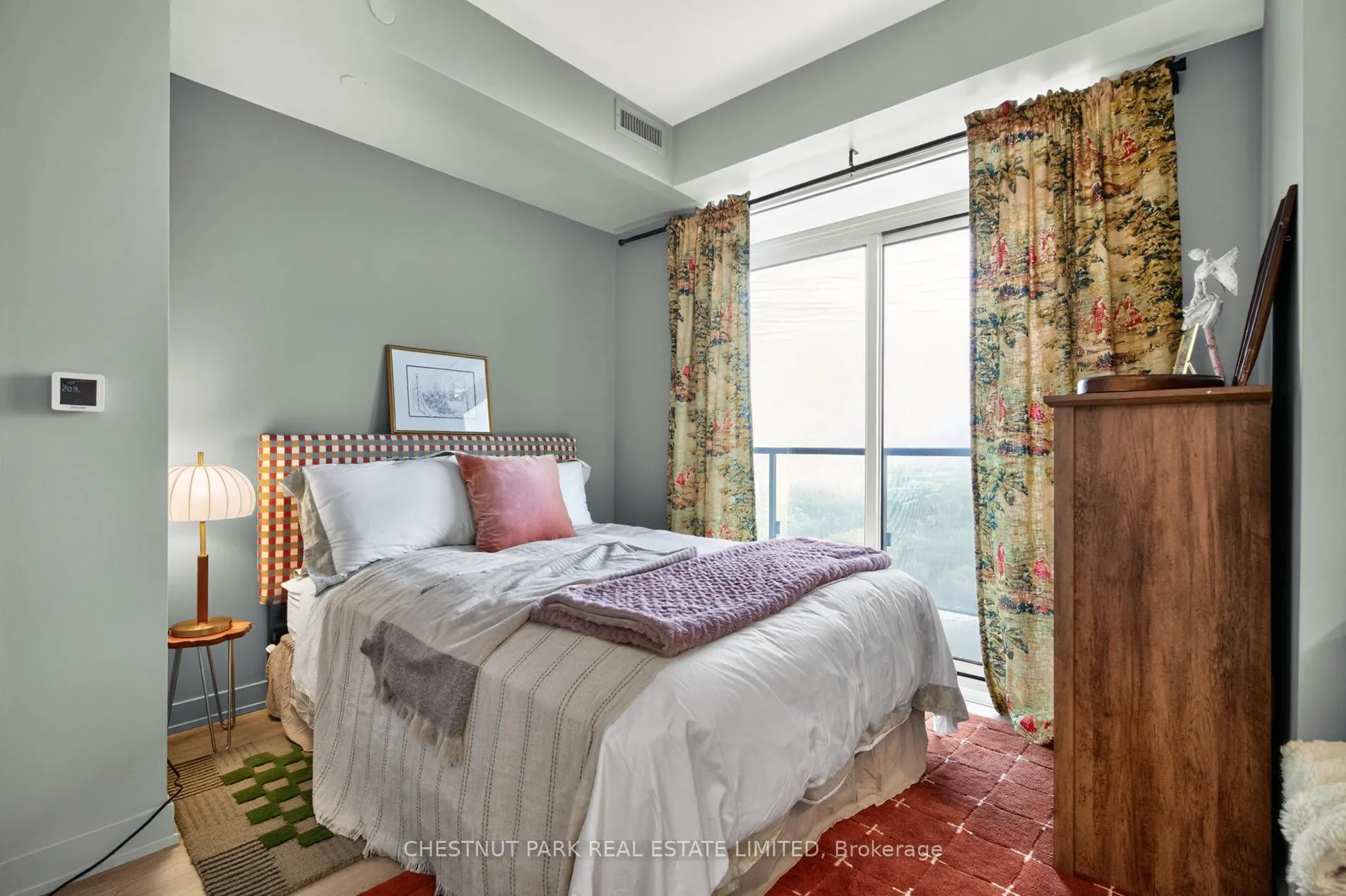 Photo 1 of Unit 2810, 117 Broadway Avenue, Toronto, Mount Pleasant West — HOMEH