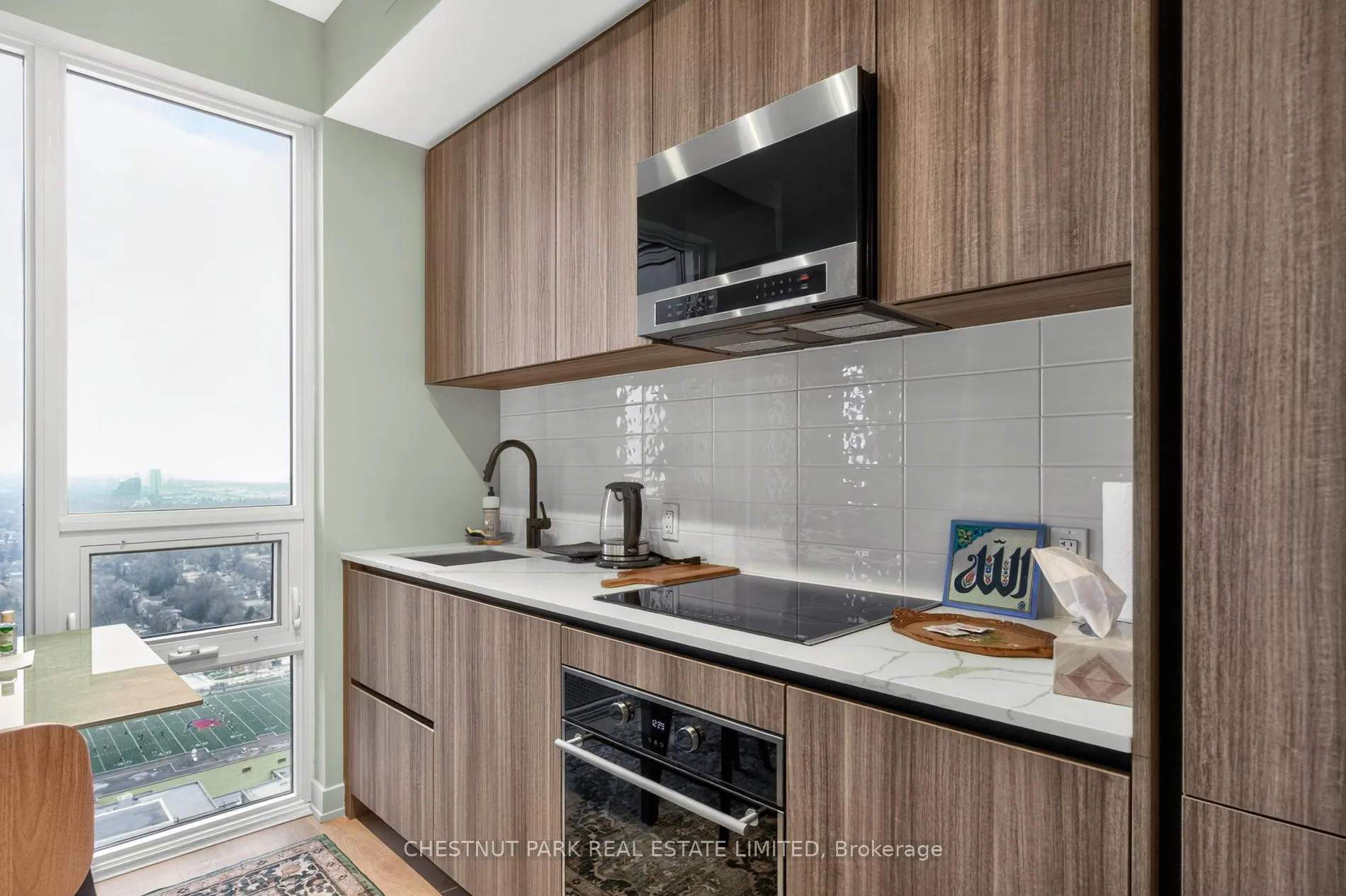 Photo 5 of Unit 2810, 117 Broadway Avenue, Toronto, Mount Pleasant West — HOMEH