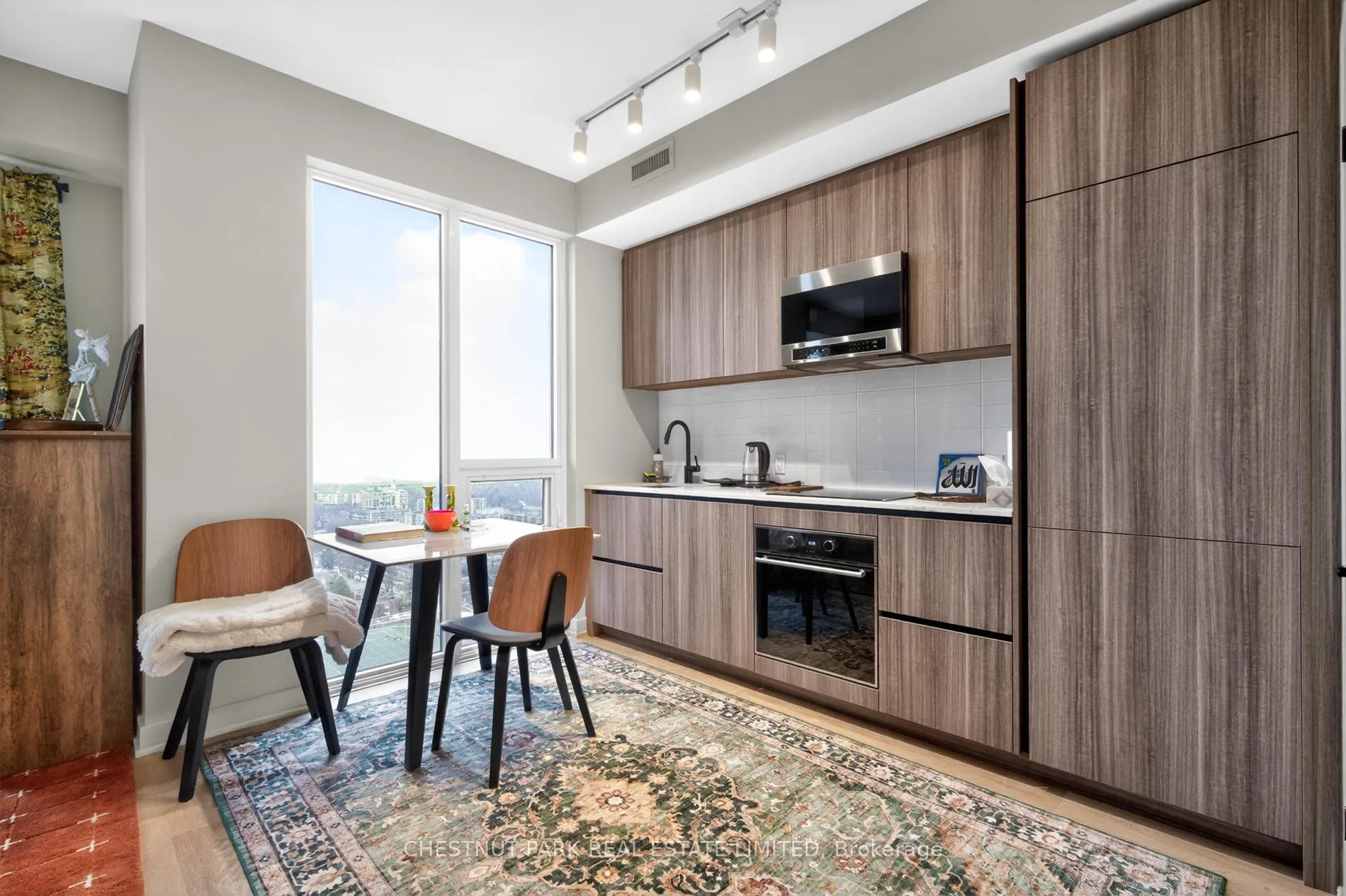 Photo 9 of Unit 2810, 117 Broadway Avenue, Toronto, Mount Pleasant West — HOMEH
