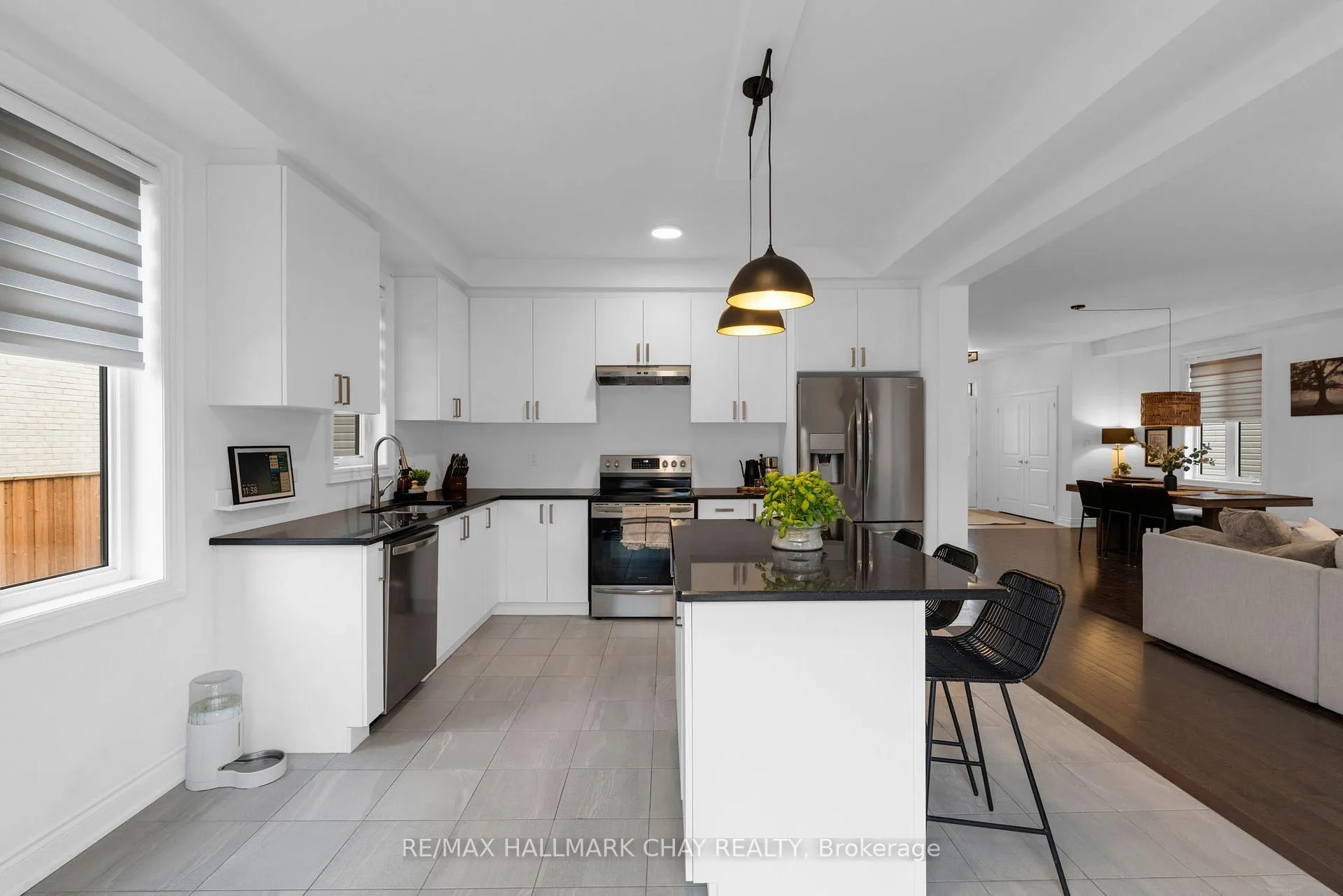 Photo 12 of 7 Middleton Drive, Wasaga Beach — HOMEH
