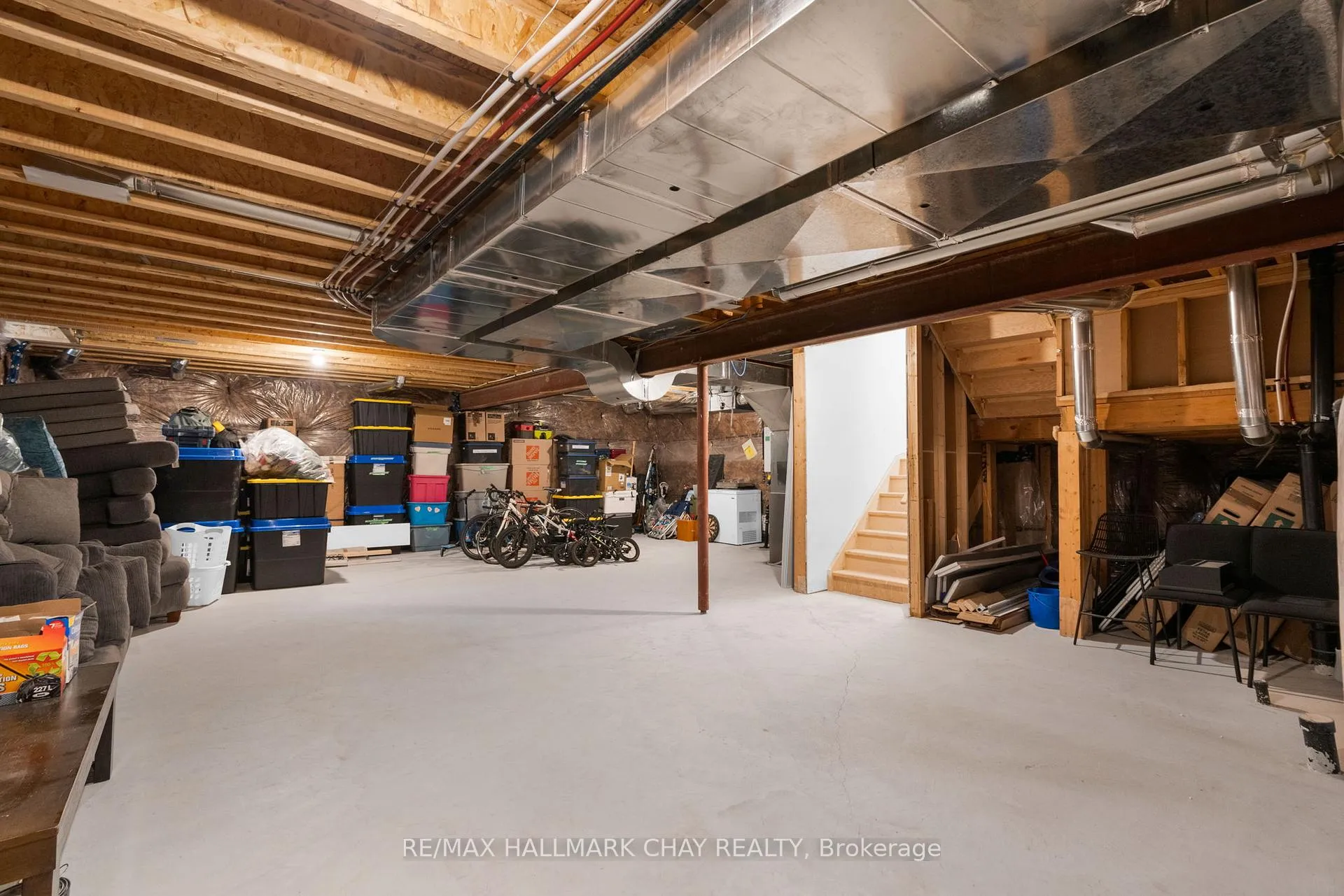 Photo 32 of 7 Middleton Drive, Wasaga Beach — HOMEH