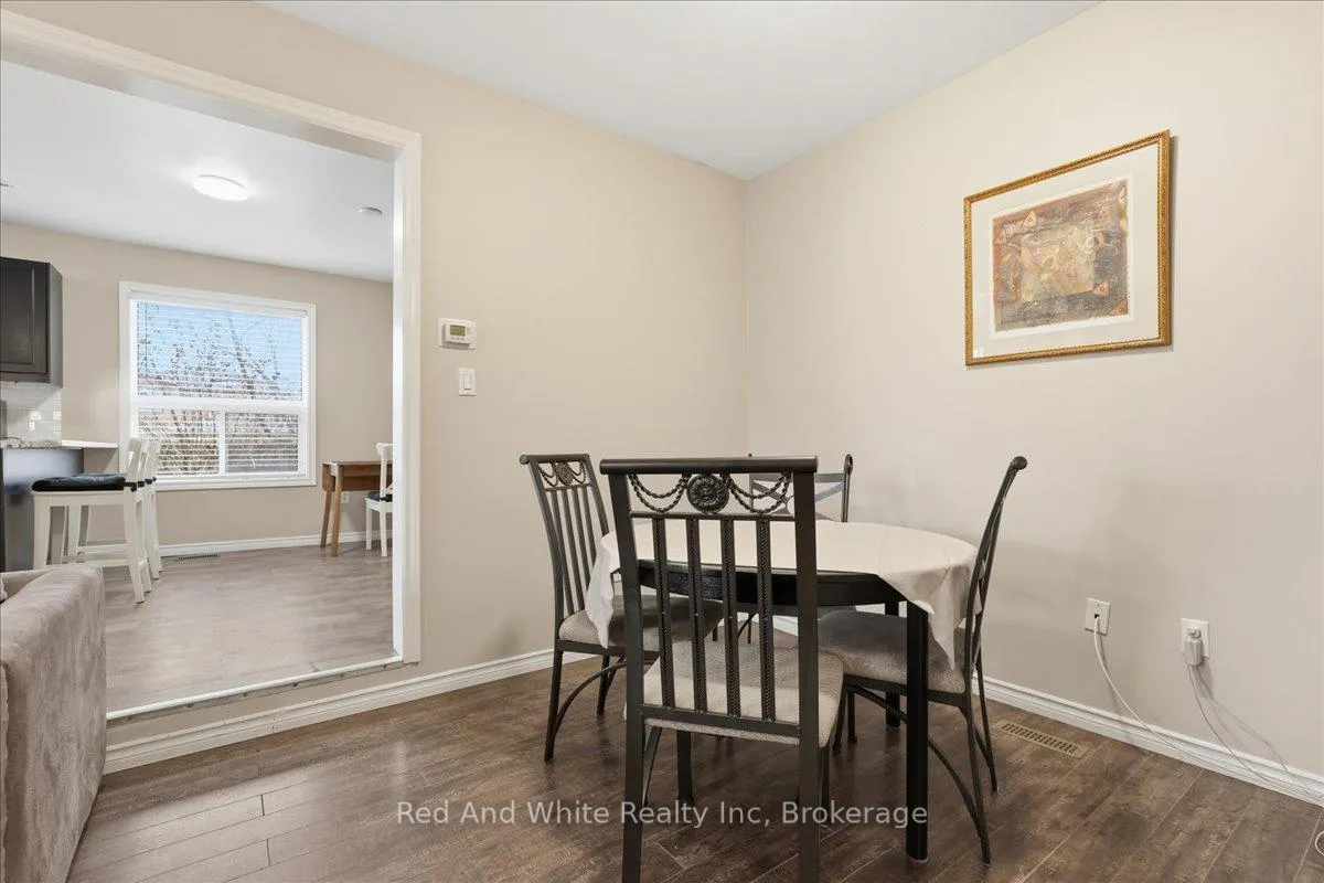 Photo 19 of 103 Downing Crescent, Barrie, Holly — HOMEH