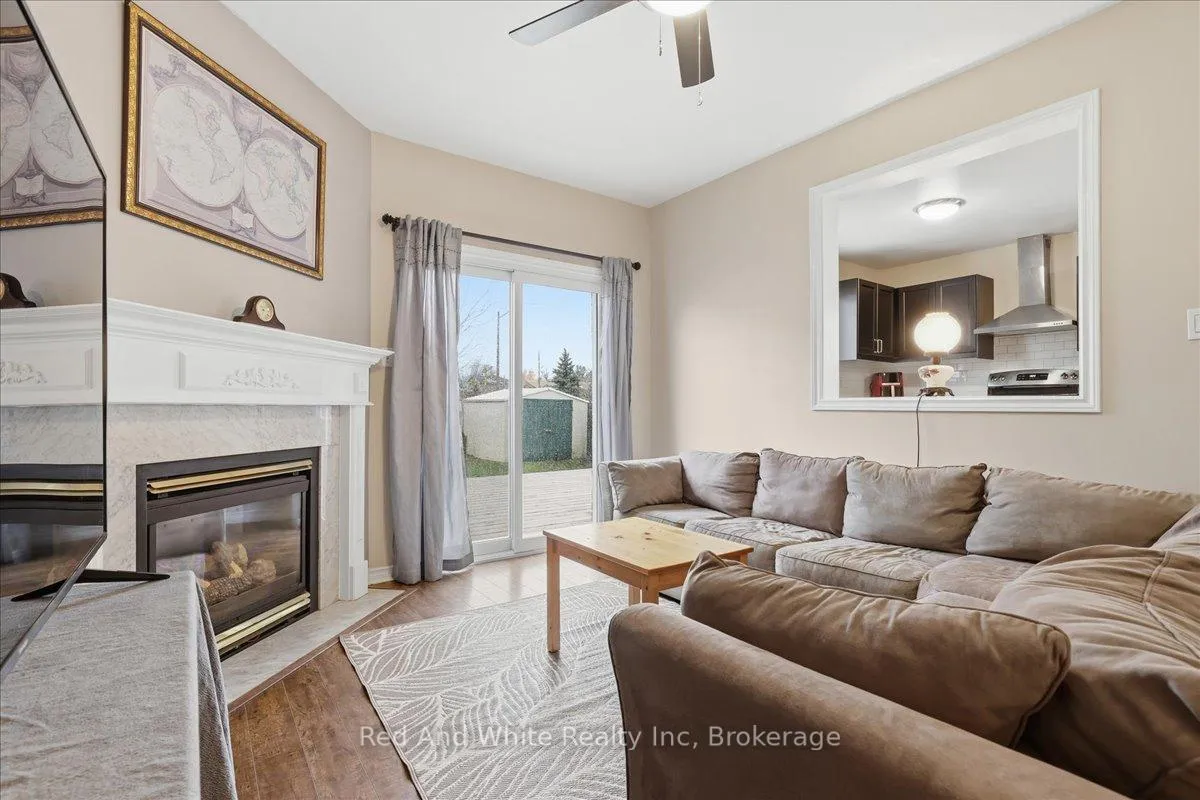 Photo 20 of 103 Downing Crescent, Barrie, Holly — HOMEH