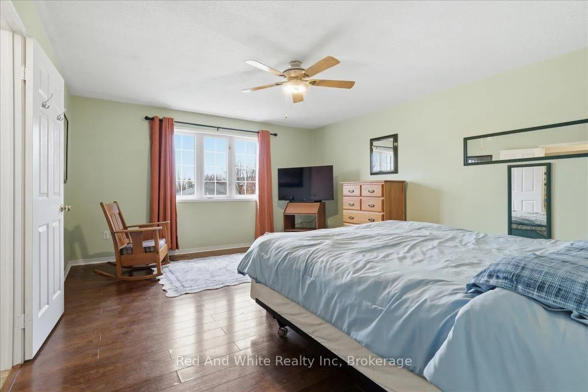 Photo 24 of 103 Downing Crescent, Barrie, Holly — HOMEH