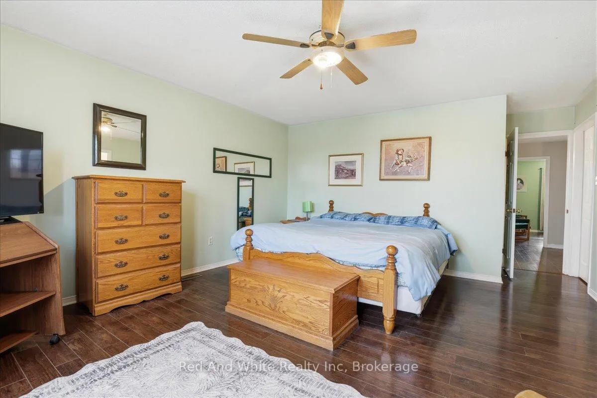 Photo 25 of 103 Downing Crescent, Barrie, Holly — HOMEH