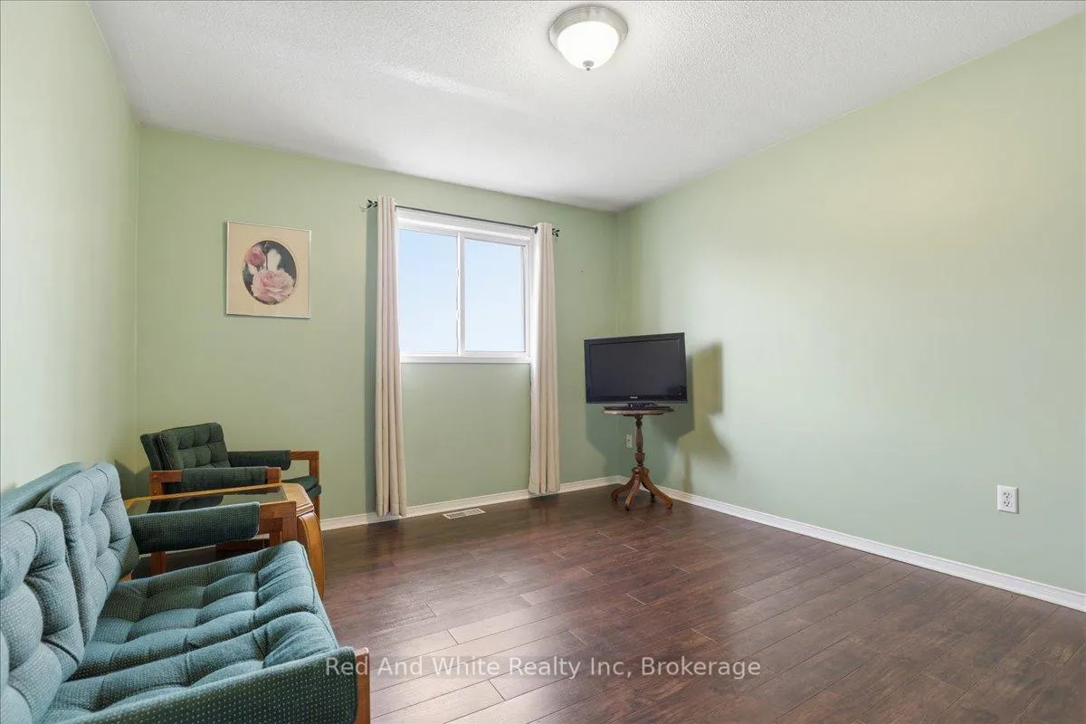 Photo 35 of 103 Downing Crescent, Barrie, Holly — HOMEH
