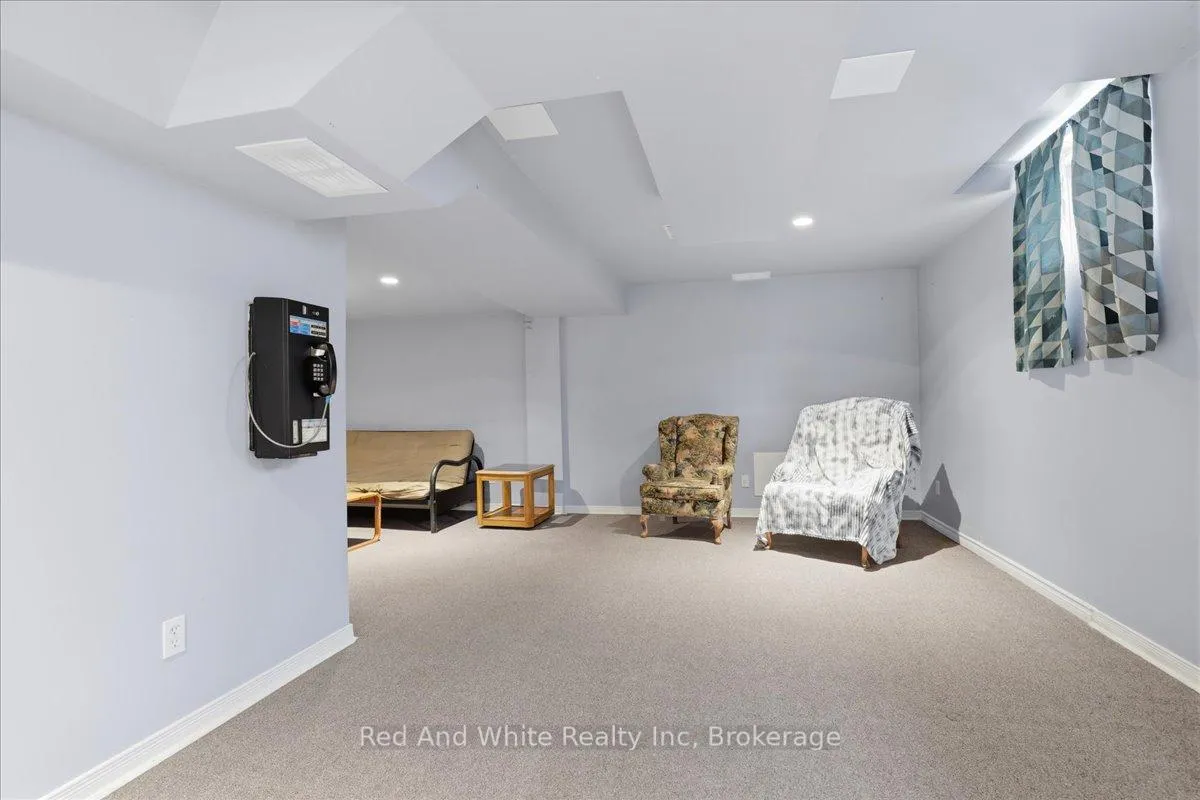 Photo 38 of 103 Downing Crescent, Barrie, Holly — HOMEH