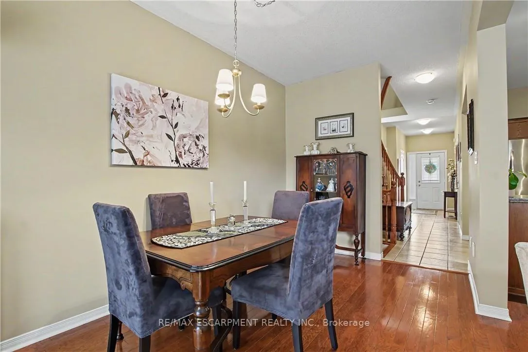 Photo 12 of Unit 44, 81 Valridge Drive, Hamilton, Ancaster — HOMEH