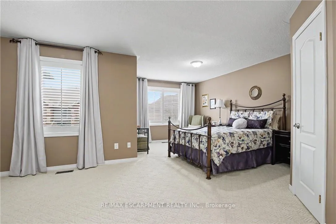 Photo 20 of Unit 44, 81 Valridge Drive, Hamilton, Ancaster — HOMEH