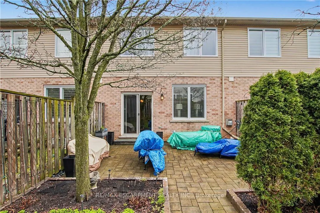 Photo 33 of Unit 44, 81 Valridge Drive, Hamilton, Ancaster — HOMEH