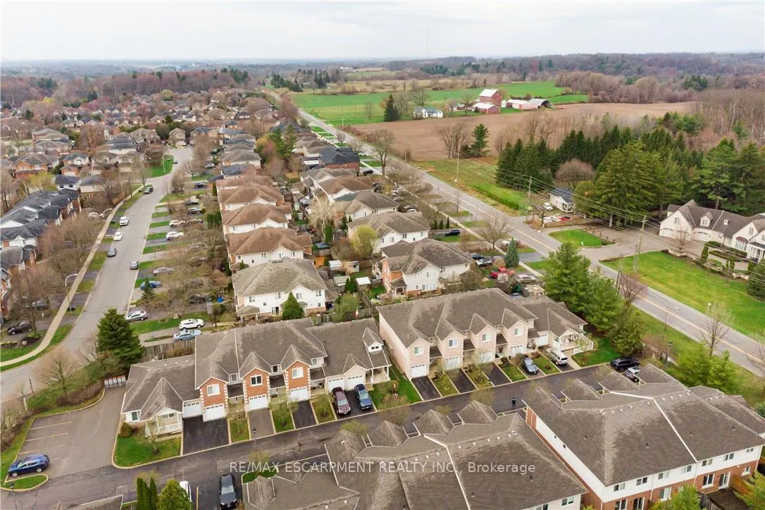 Photo 36 of Unit 44, 81 Valridge Drive, Hamilton, Ancaster — HOMEH