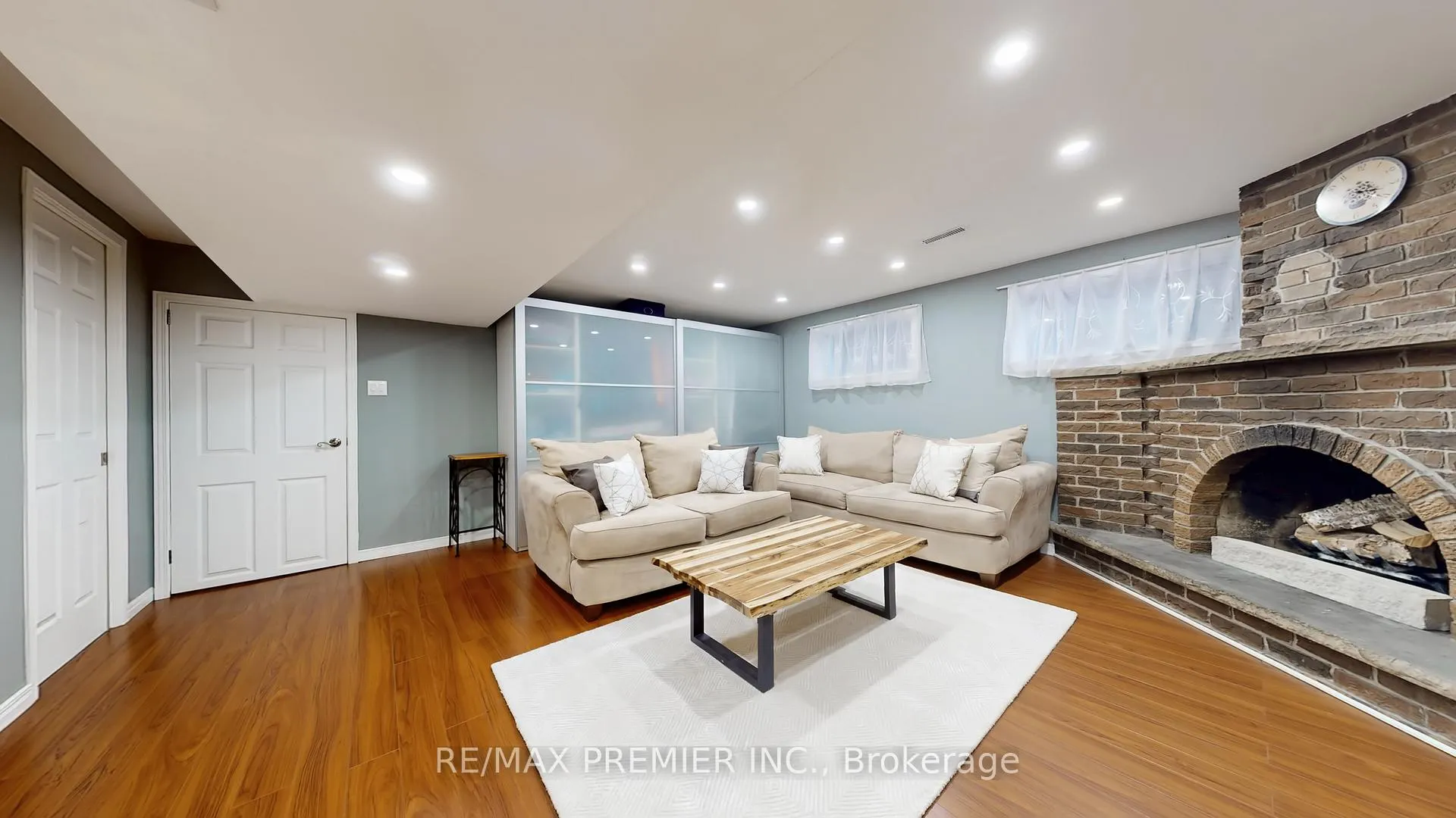 Photo 28 of 9 Tilden Crescent, Etobicoke, Humber Heights — HOMEH