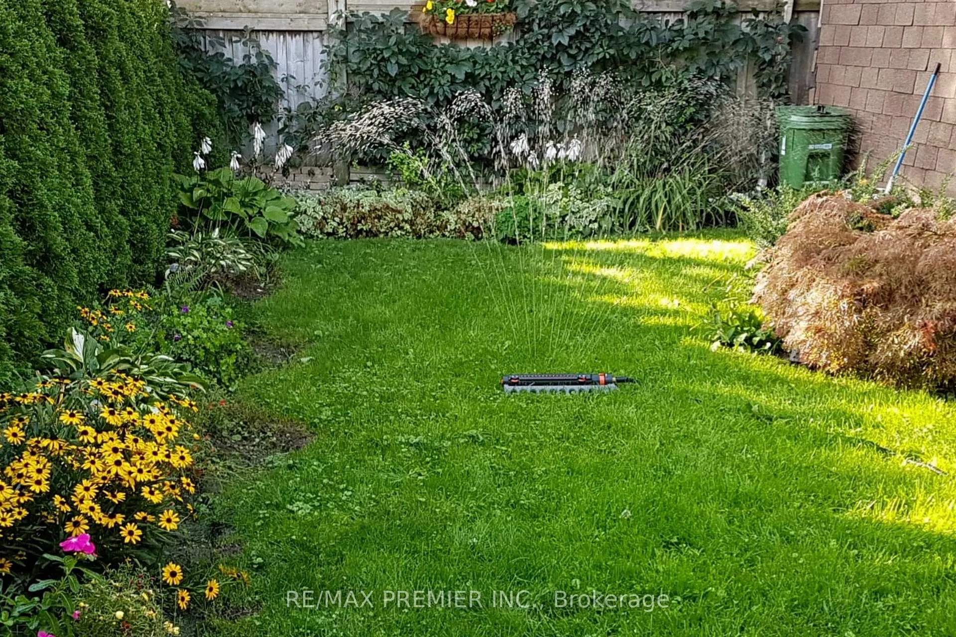 Photo 46 of 9 Tilden Crescent, Etobicoke, Humber Heights — HOMEH