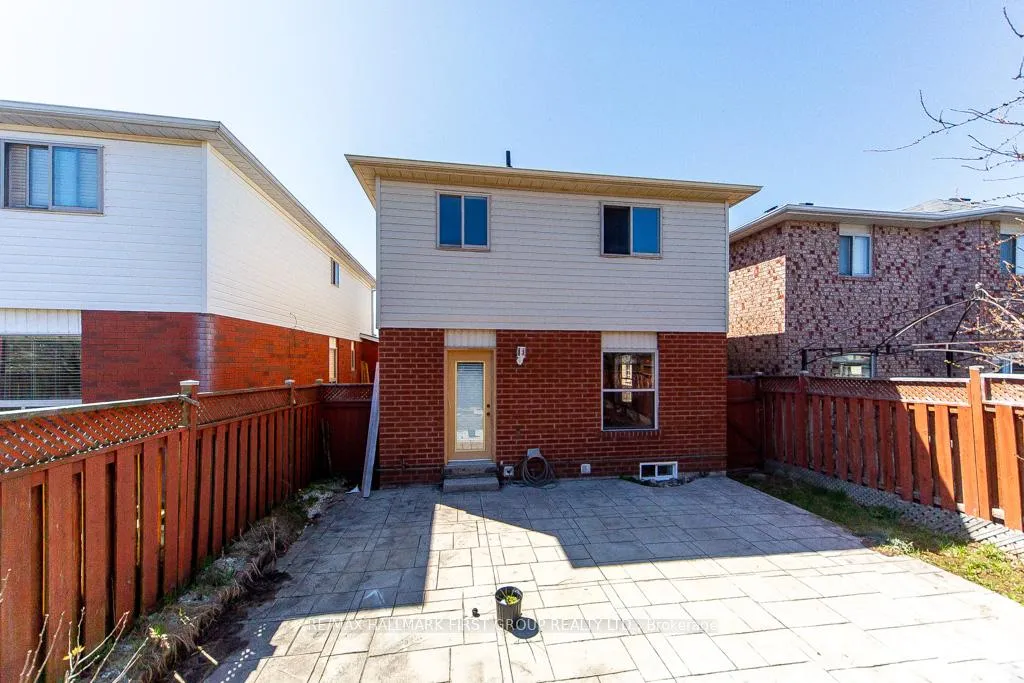 Photo 14 of 1513 Fieldgate Drive, Oshawa, Samac — HOMEH
