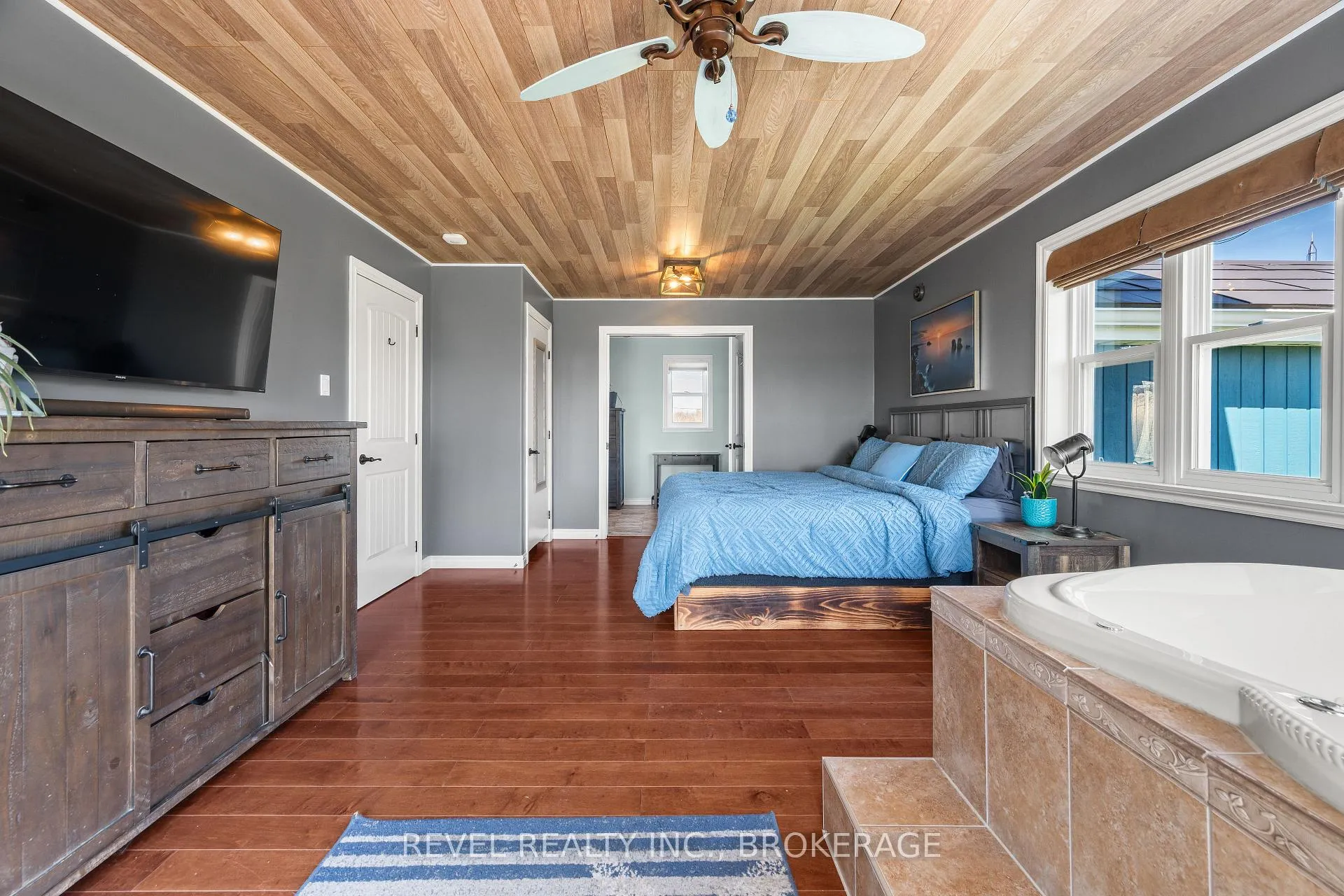 Photo 33 of 6349 County Rd 9, Greater Napanee — HOMEH