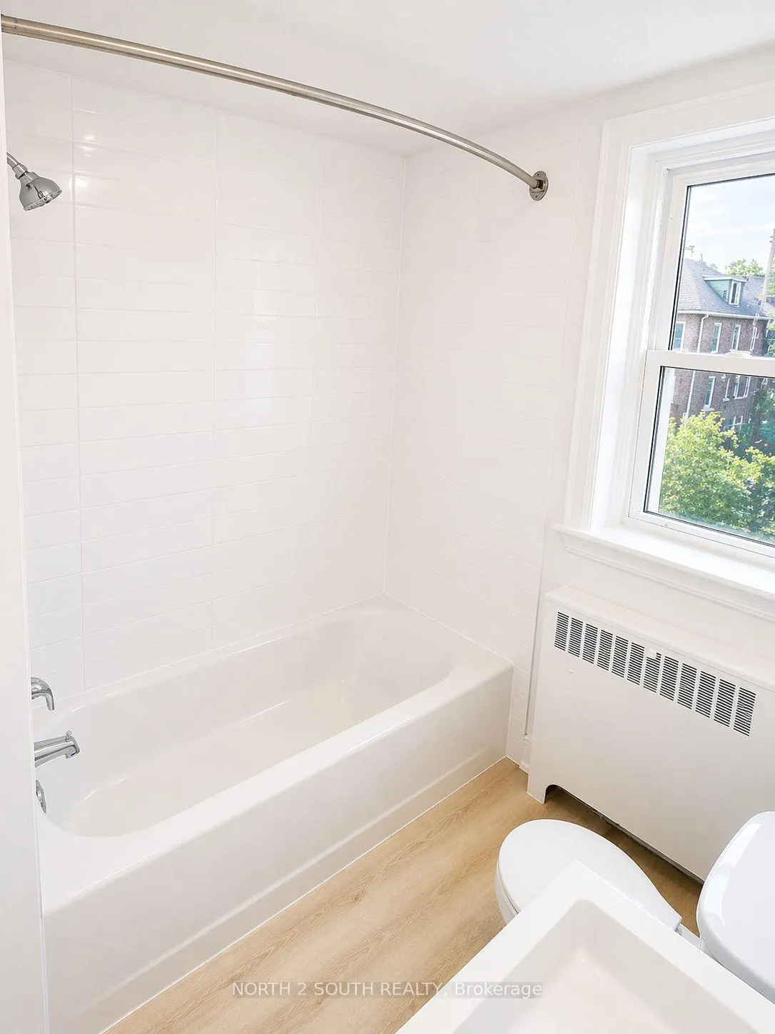 Photo 8 of Unit 9, 1024 King Street E, Hamilton, Stipley — HOMEH