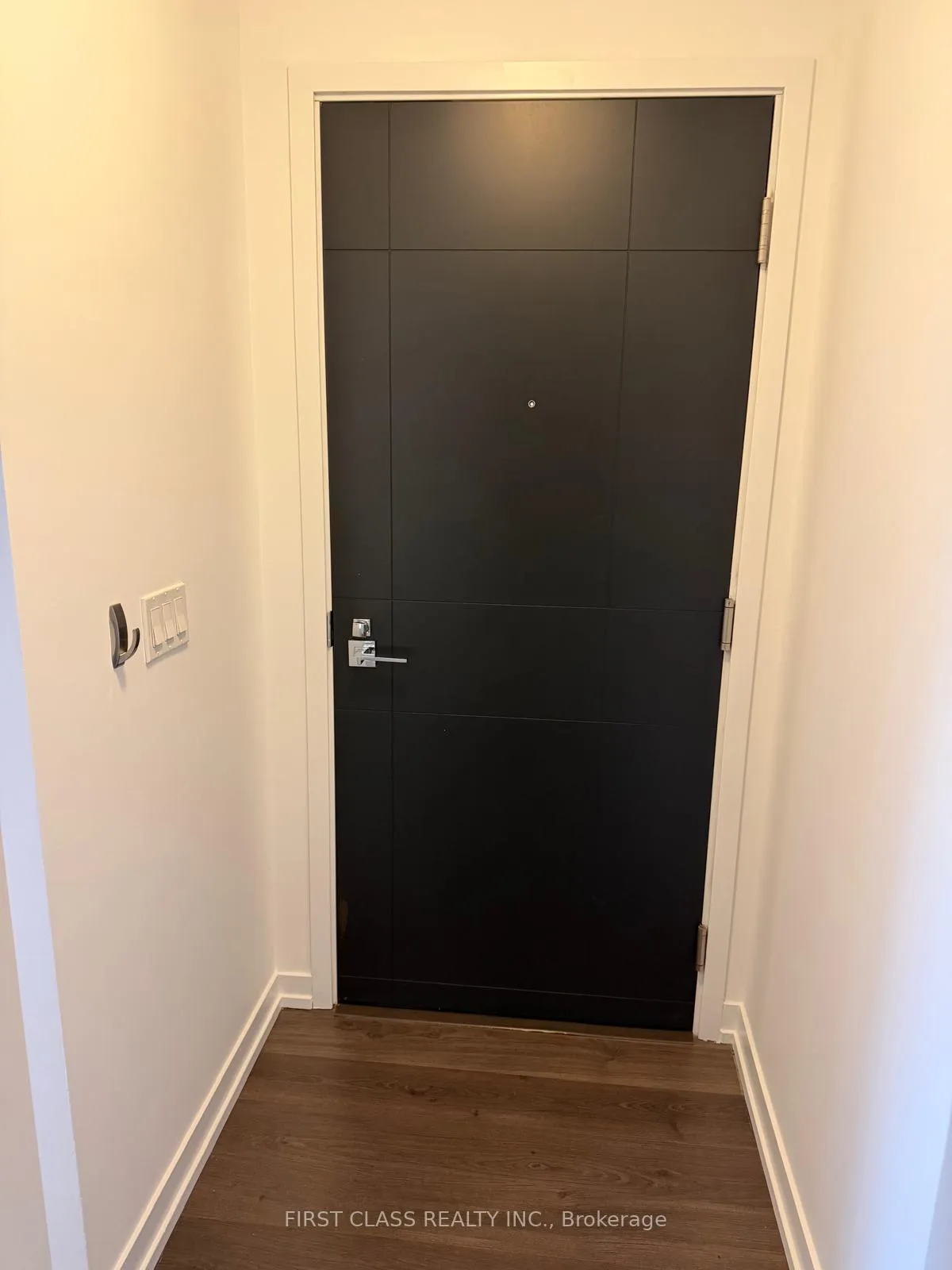 Photo 6 of Unit 2801, 89 Dunfield Avenue, Toronto, Mount Pleasant West — HOMEH