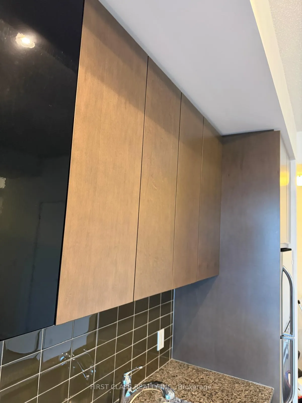 Photo 10 of Unit 2801, 89 Dunfield Avenue, Toronto, Mount Pleasant West — HOMEH
