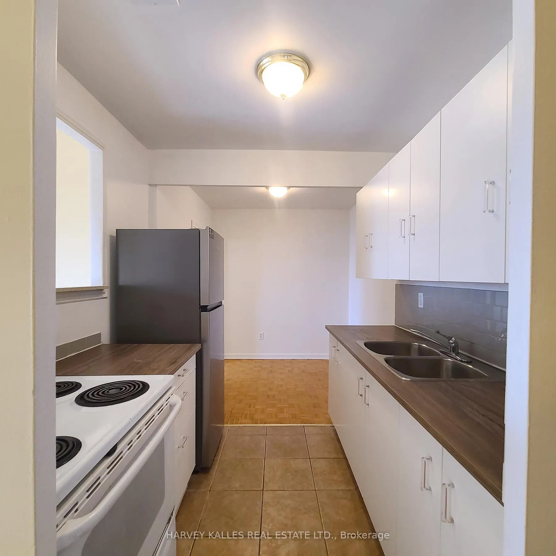 Photo 5 of Unit 306, 80 Blackfriar Avenue, Etobicoke, Kingsview Village-The Westway — HOMEH