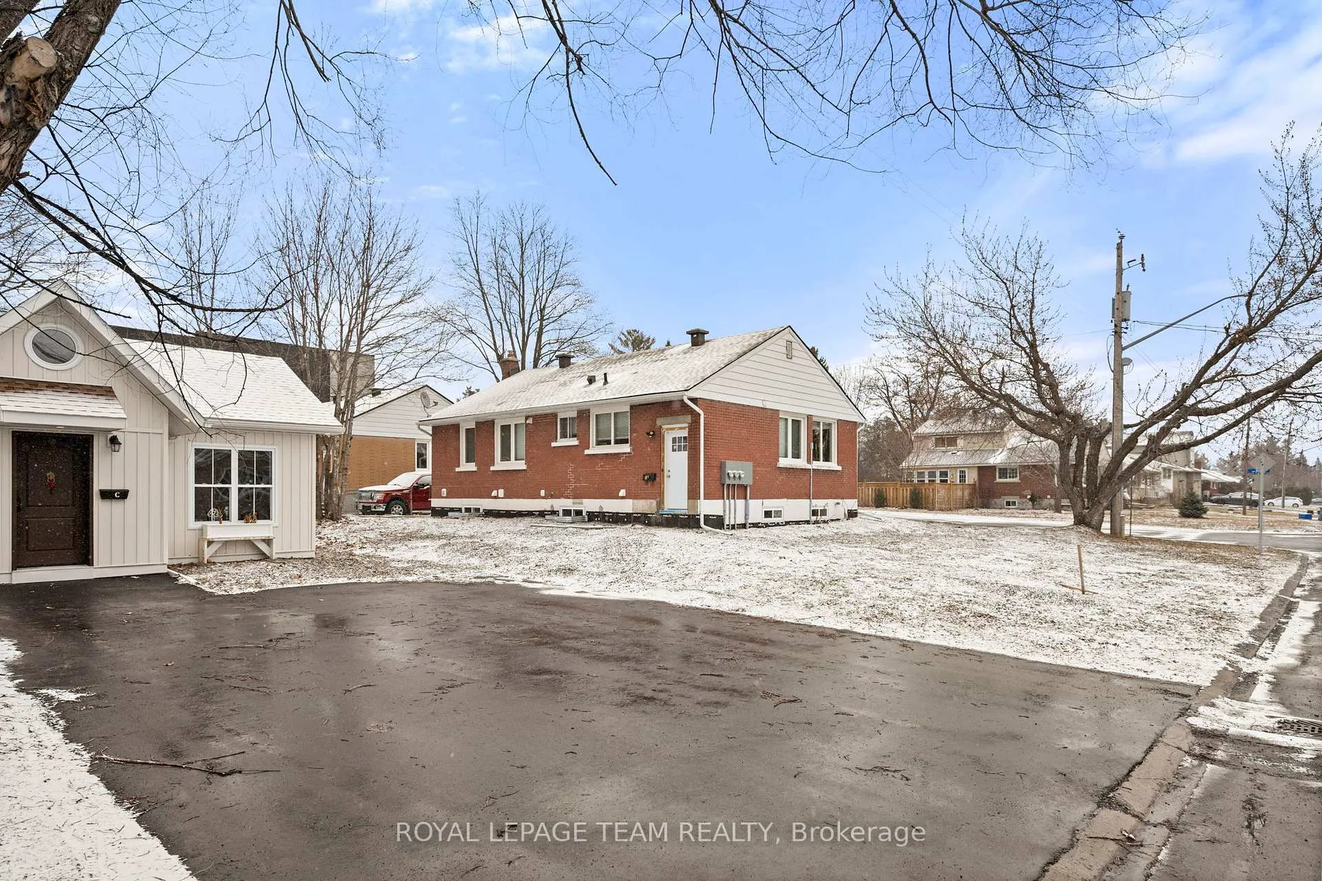 Photo 25 of Unit B, 1 Steel Street, Ottawa, Cardinal Heights — HOMEH