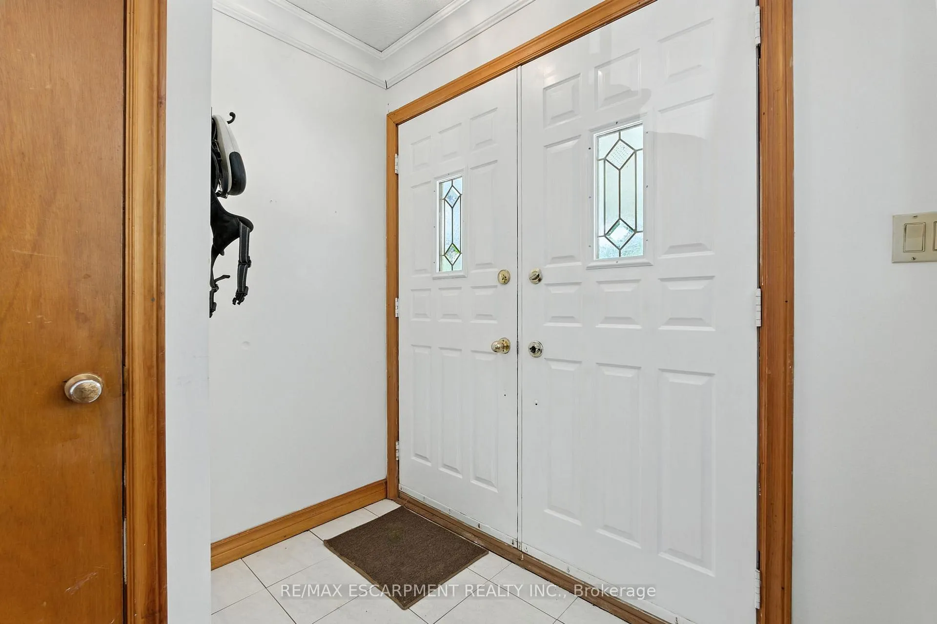 Photo 6 of 5 Mazza Avenue, Hamilton, Dundas — HOMEH