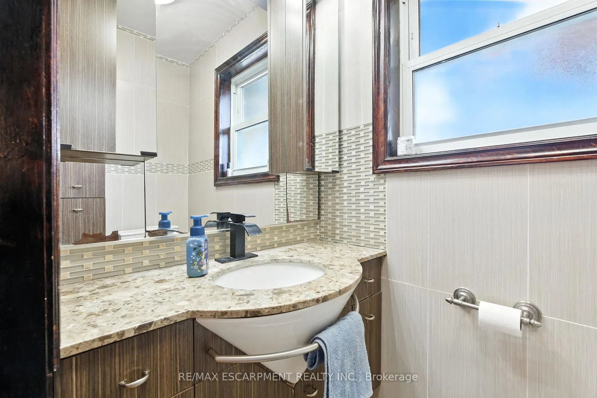 Photo 23 of 5 Mazza Avenue, Hamilton, Dundas — HOMEH