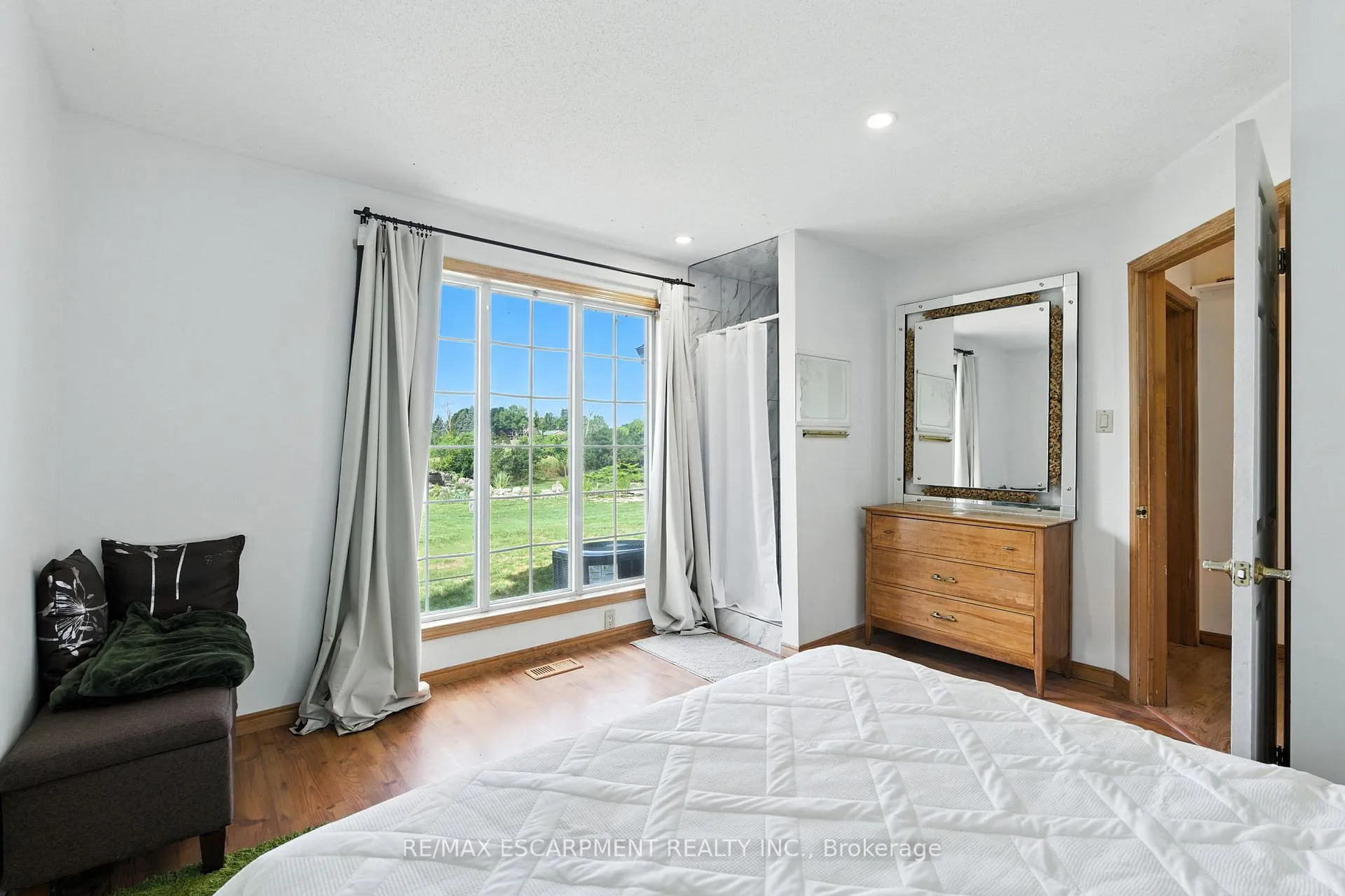 Photo 26 of 5 Mazza Avenue, Hamilton, Dundas — HOMEH