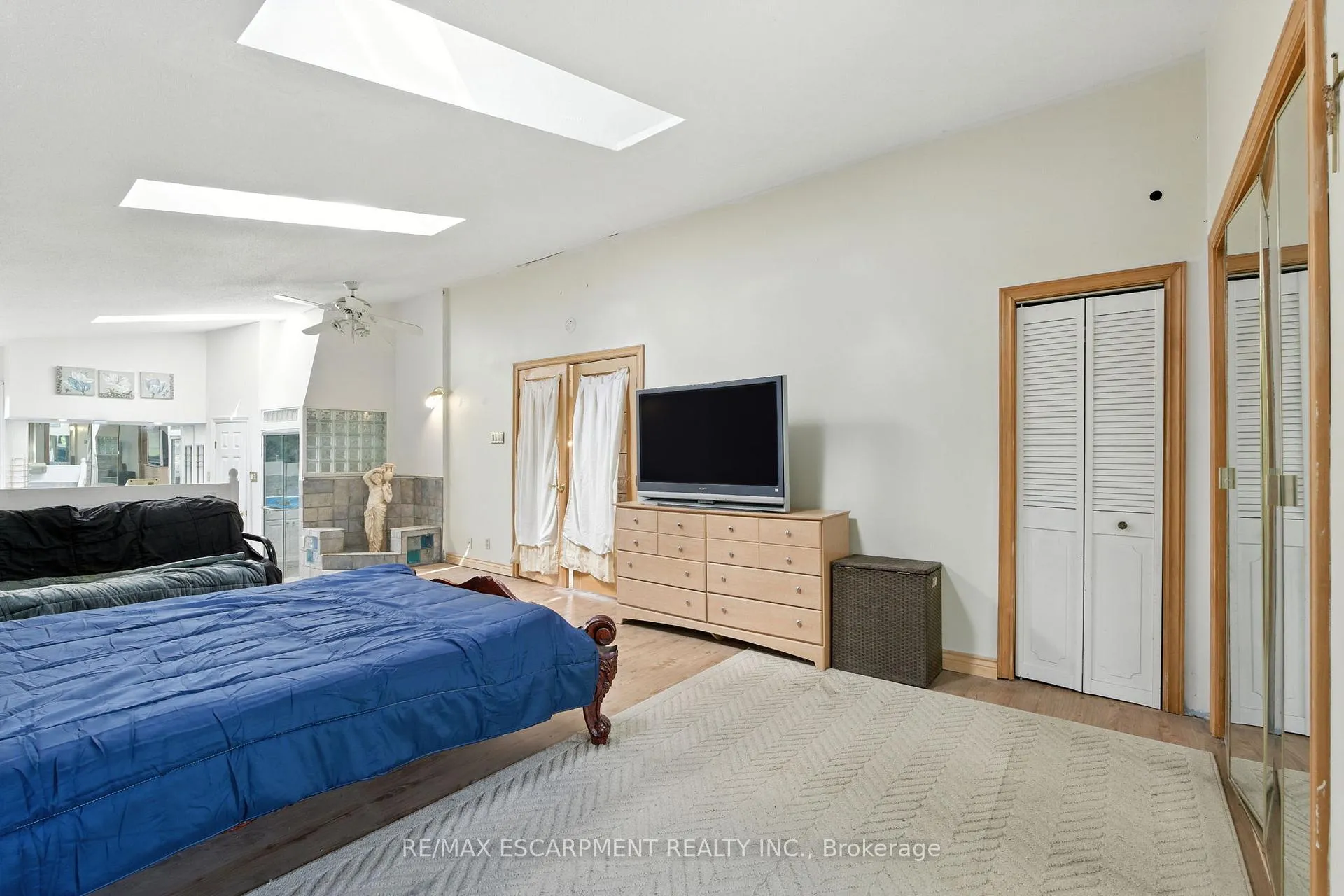 Photo 37 of 5 Mazza Avenue, Hamilton, Dundas — HOMEH