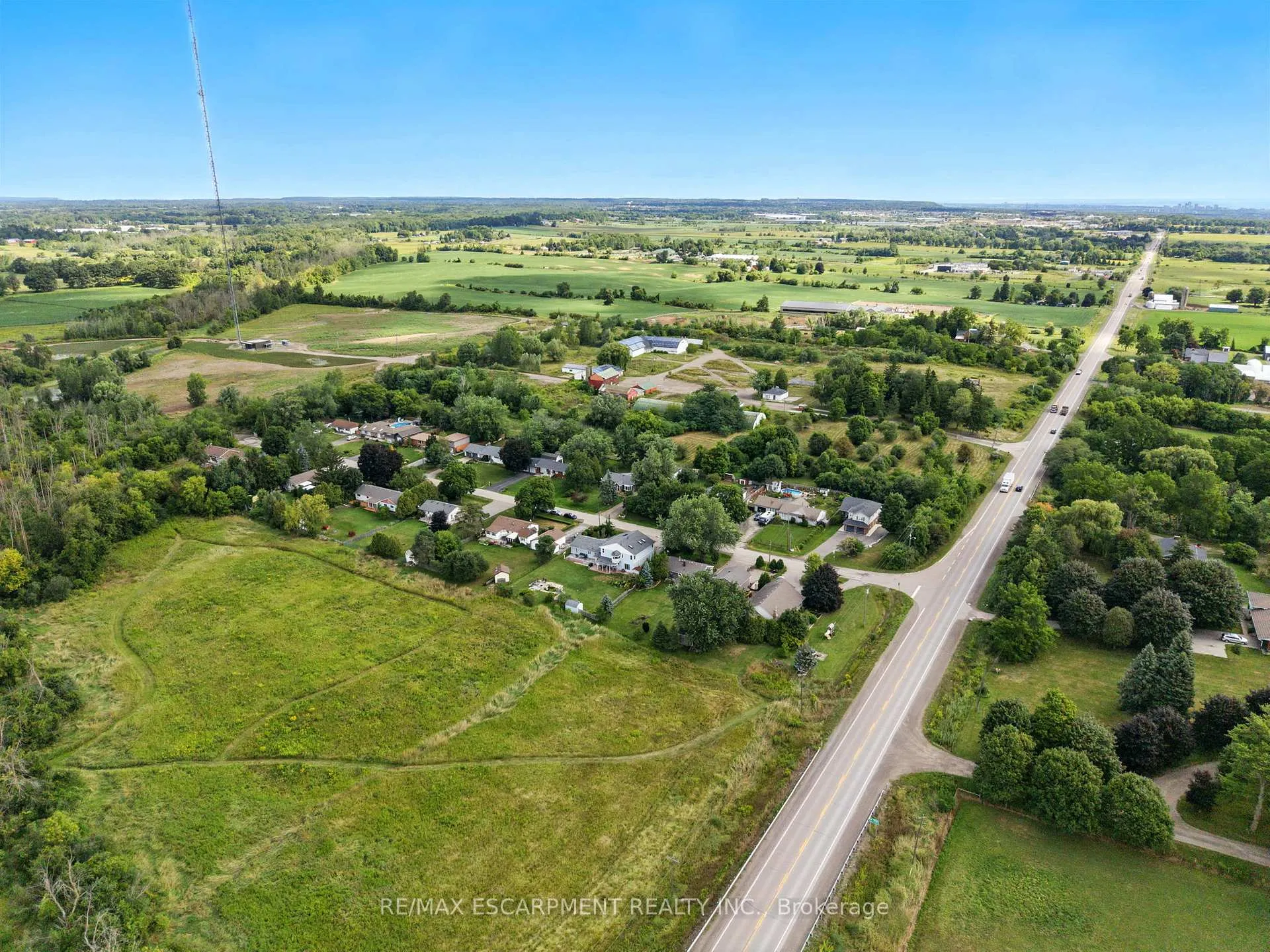 Photo 48 of 5 Mazza Avenue, Hamilton, Dundas — HOMEH