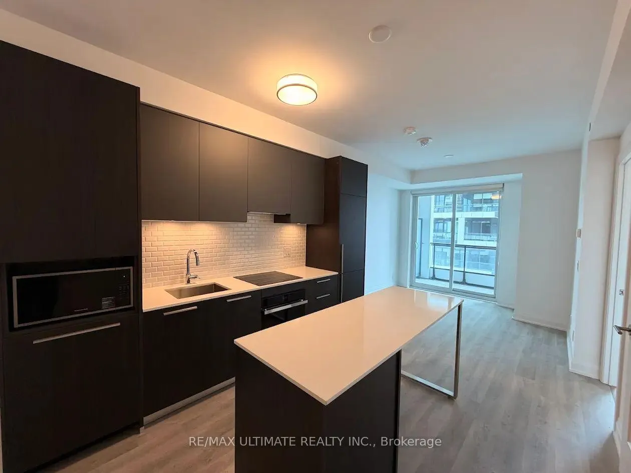 Photo 9 of Unit 2702, 65 Broadway Avenue, Toronto, Mount Pleasant West — HOMEH