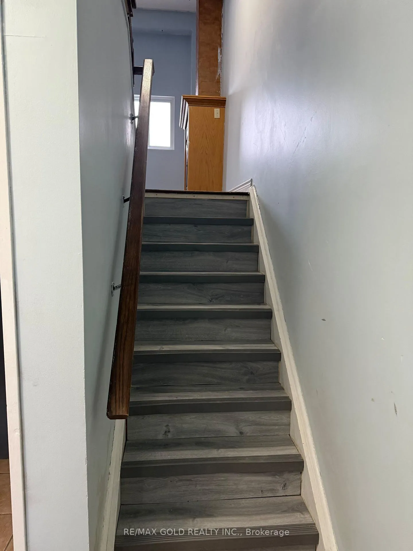 Photo 2 of Unit 30, 30 Tara Park Crescent, Brampton, Brampton North — HOMEH
