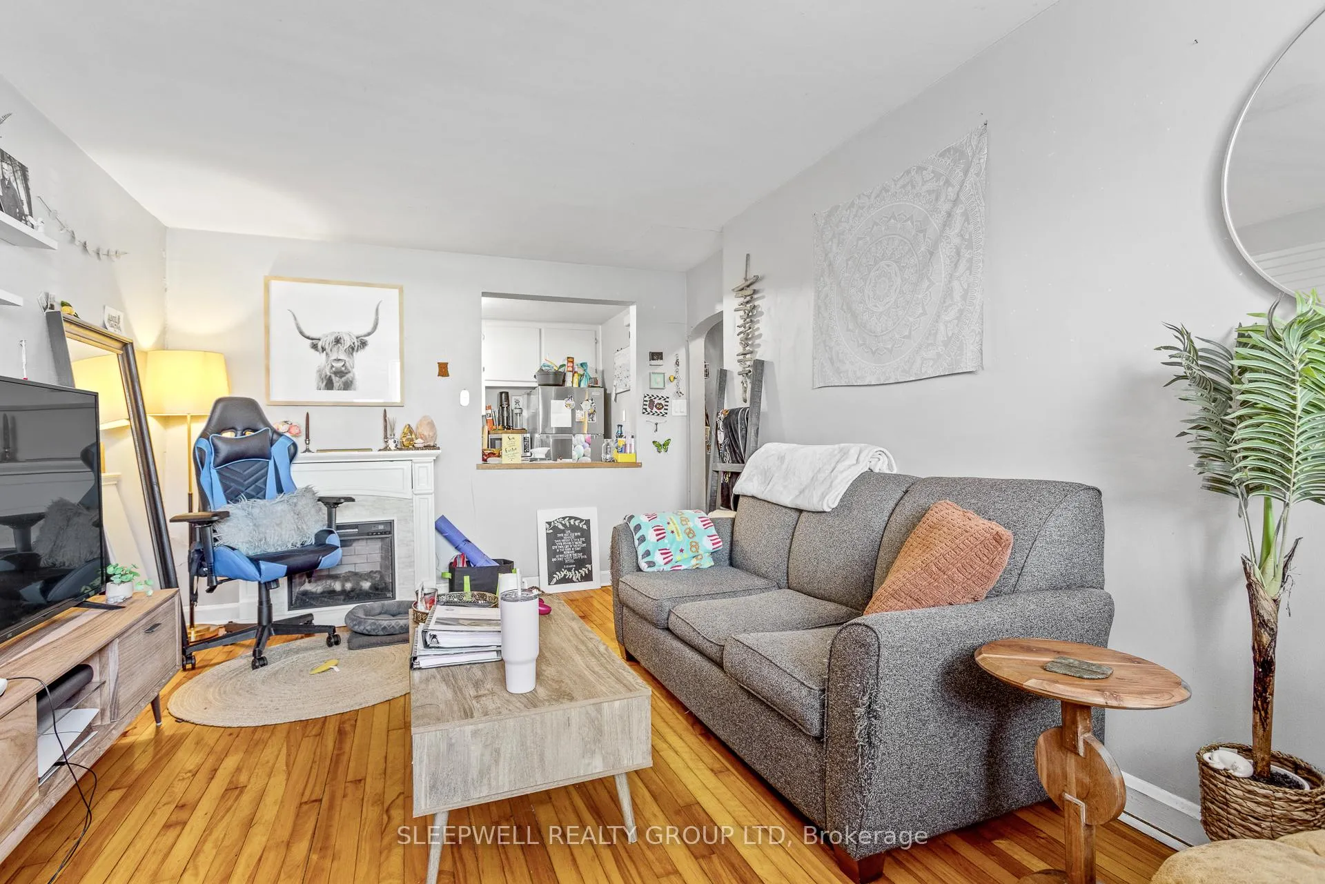 Photo 9 of 54 Centennial Boulevard, Ottawa, Ottawa East — HOMEH