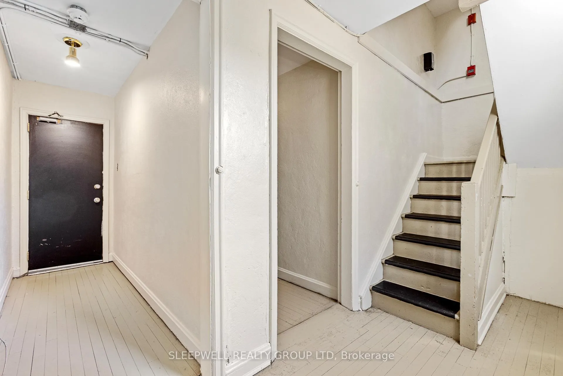 Photo 38 of 54 Centennial Boulevard, Ottawa, Ottawa East — HOMEH
