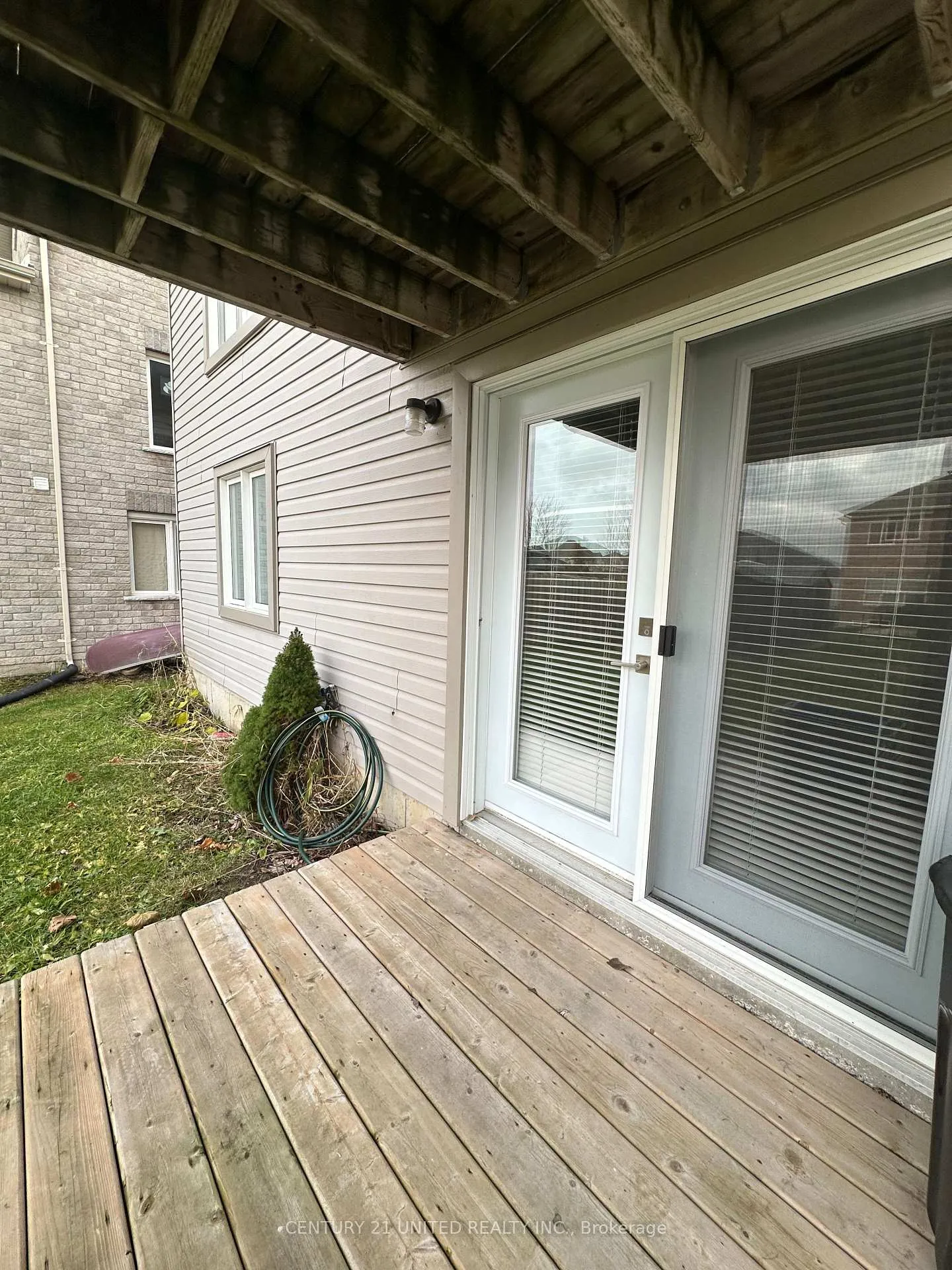 Photo 1 of 302 Blacksmith Way, Peterborough, Northcrest Ward 5 — HOMEH