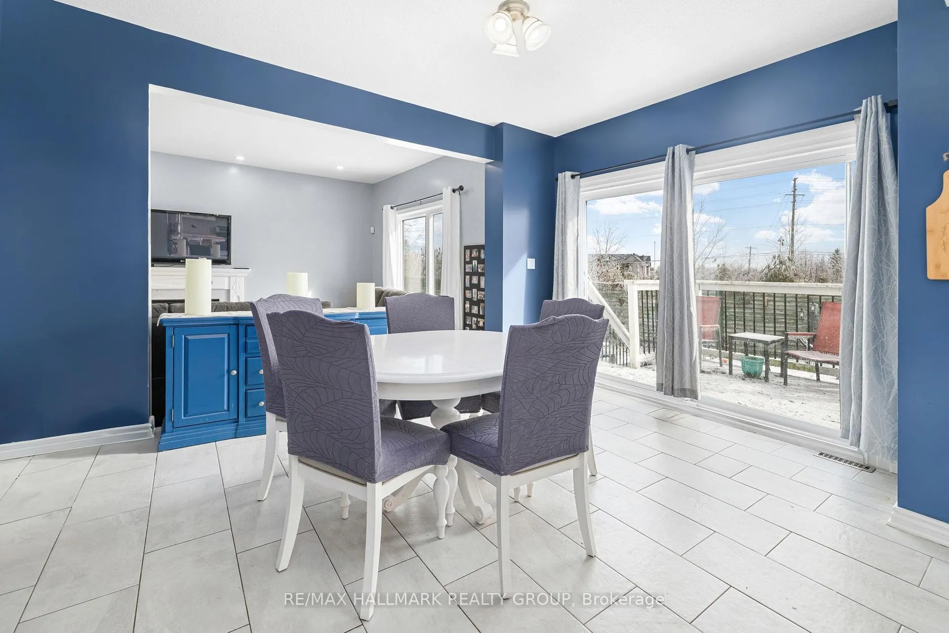 Photo 9 of 1421 Talcy Crescent, Ottawa, Fallingbrook/Ridgemount — HOMEH