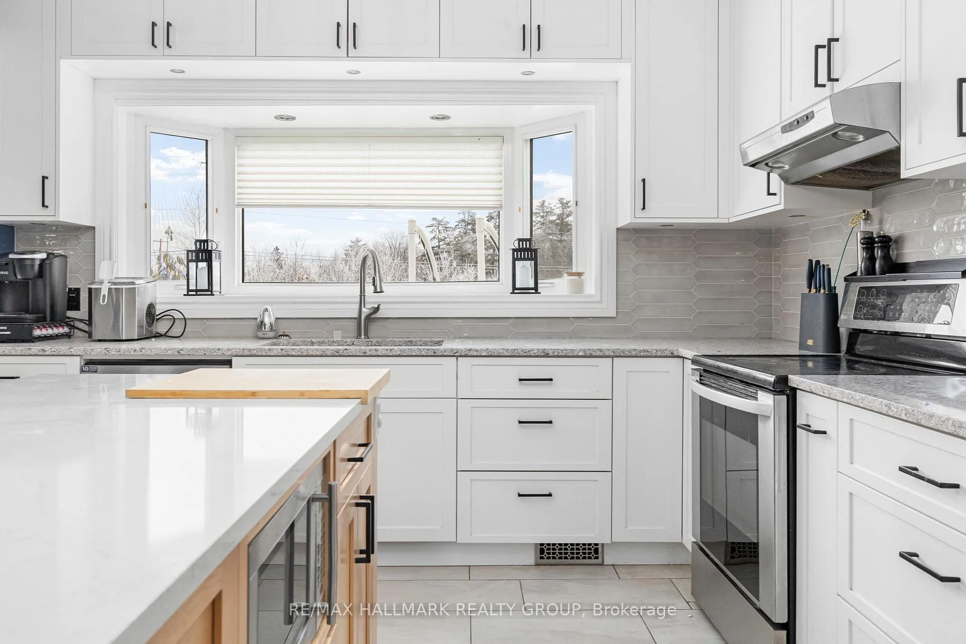 Photo 18 of 1421 Talcy Crescent, Ottawa, Fallingbrook/Ridgemount — HOMEH