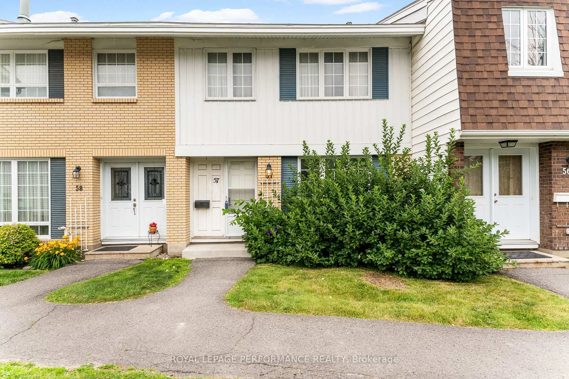 Photo 1 of Unit 57, 2300 Ogilvie Road, Ottawa, Beaconwood — HOMEH