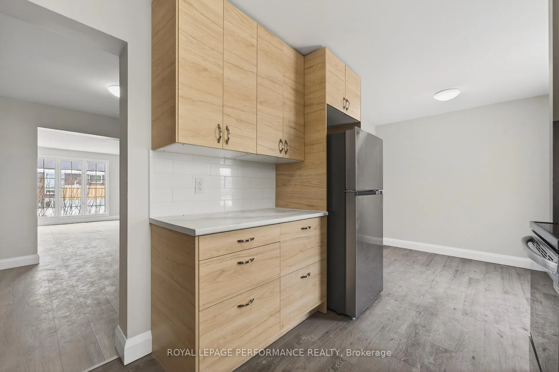 Photo 12 of Unit 57, 2300 Ogilvie Road, Ottawa, Beaconwood — HOMEH