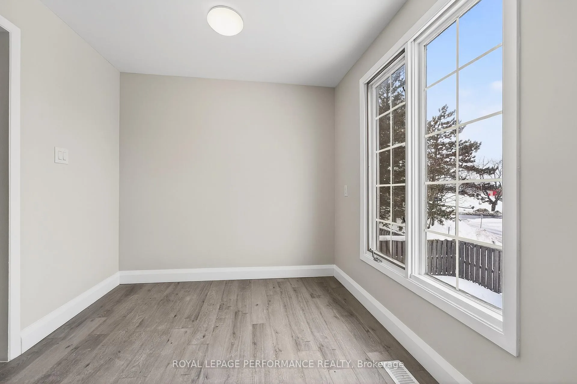 Photo 15 of Unit 57, 2300 Ogilvie Road, Ottawa, Beaconwood — HOMEH