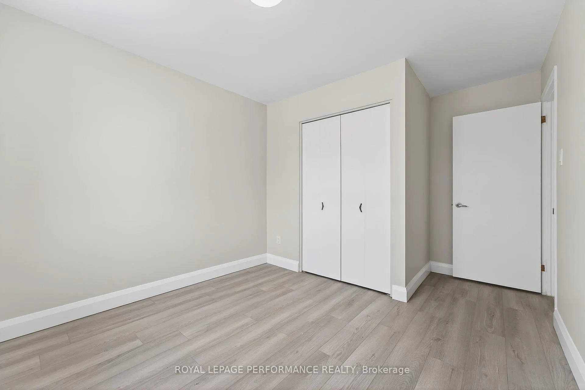 Photo 25 of Unit 57, 2300 Ogilvie Road, Ottawa, Beaconwood — HOMEH