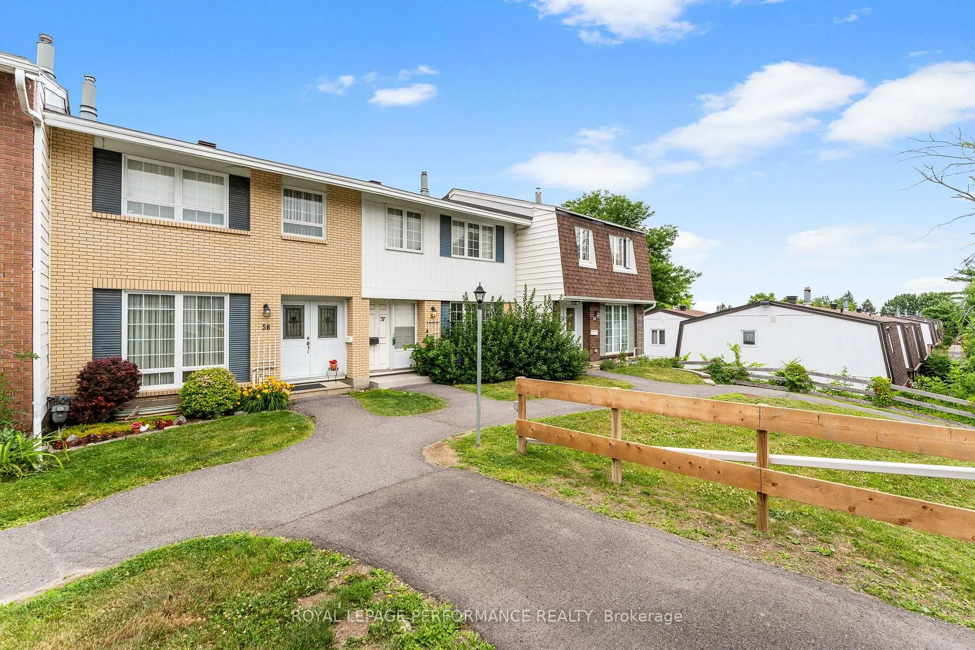 Photo 35 of Unit 57, 2300 Ogilvie Road, Ottawa, Beaconwood — HOMEH