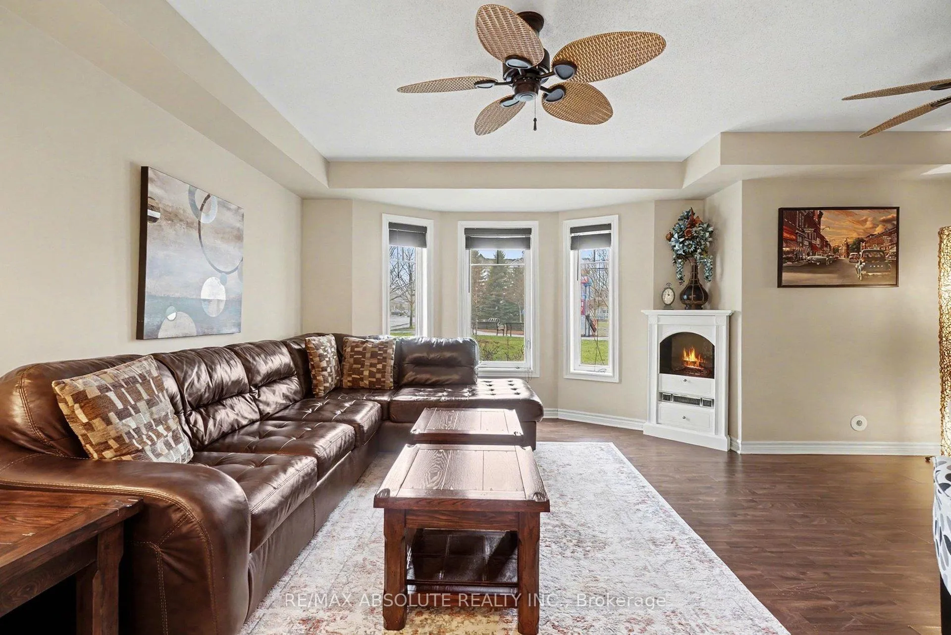 Photo 7 of 400 Santa Anna Lane, Ottawa, Stittsville (North) — HOMEH