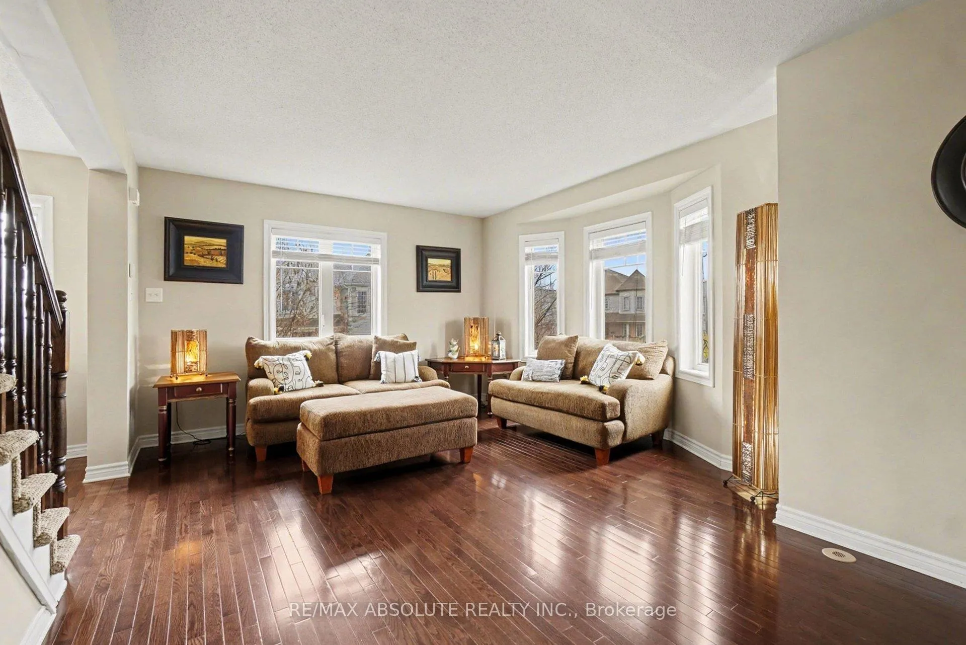 Photo 11 of 400 Santa Anna Lane, Ottawa, Stittsville (North) — HOMEH